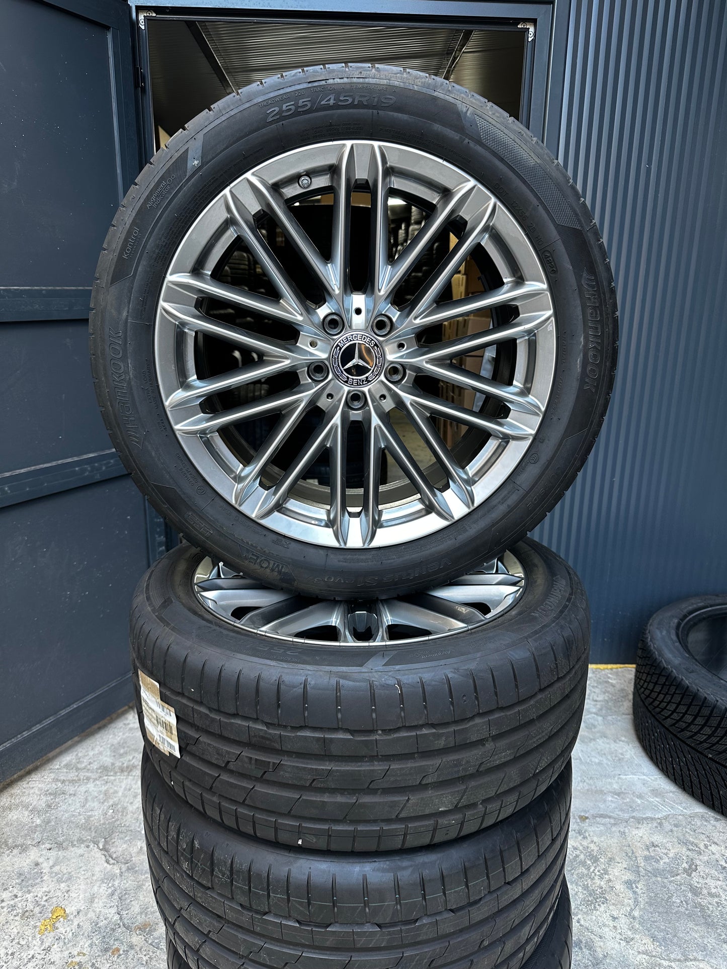 Като Нови Mercedes S Klasse W223 V223 19 Zoll Мерцедес С Класа W223 V223 19 Цола джанти летен комплект летни гуми