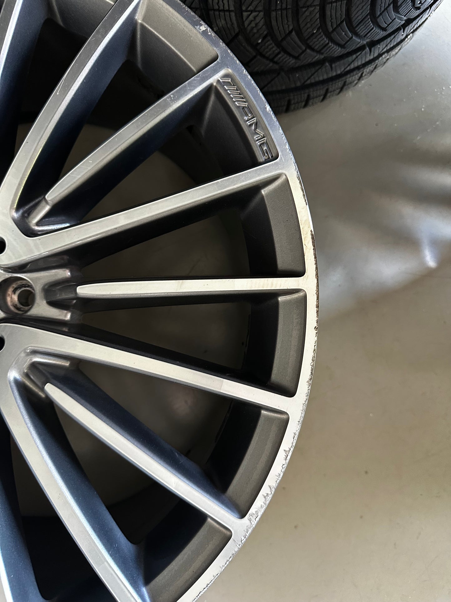 Оригинални Mercedes S Klasse W223 AMG 21 Zoll Мерцедес С Класа W223 Алуминиеви джанти AMG 21 цола A2234011700 A2234011800 9J 10J