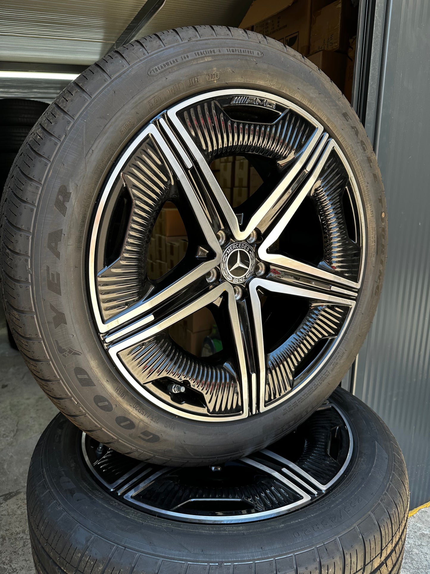 Като Нови Оригинал Mercedes EQS Klasse AMG 20 Zoll W297 V297 20 цола AMG джанти летен комплект всесезонни гуми