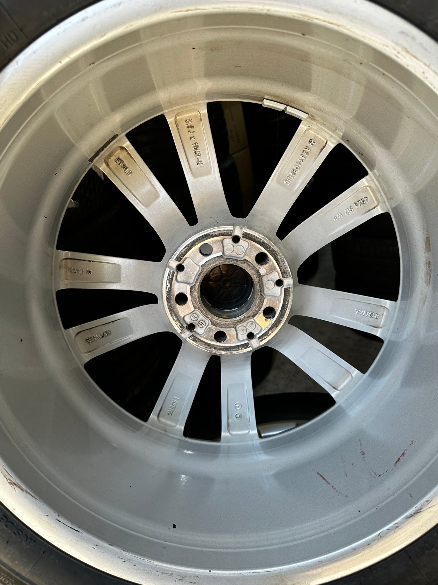 Като Нови Mercedes S Klasse W223 V223 19 Zoll Мерцедес С Класа W223 V223 19 Цола джанти летен комплект летни гуми