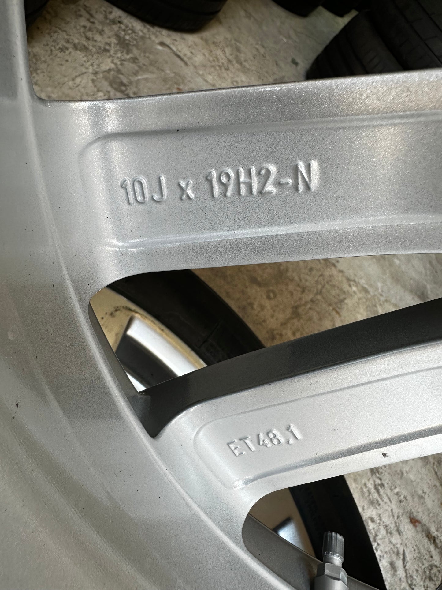 Като Нови Mercedes S Klasse W223 V223 19 Zoll Мерцедес С Класа W223 V223 19 Цола джанти летен комплект летни гуми