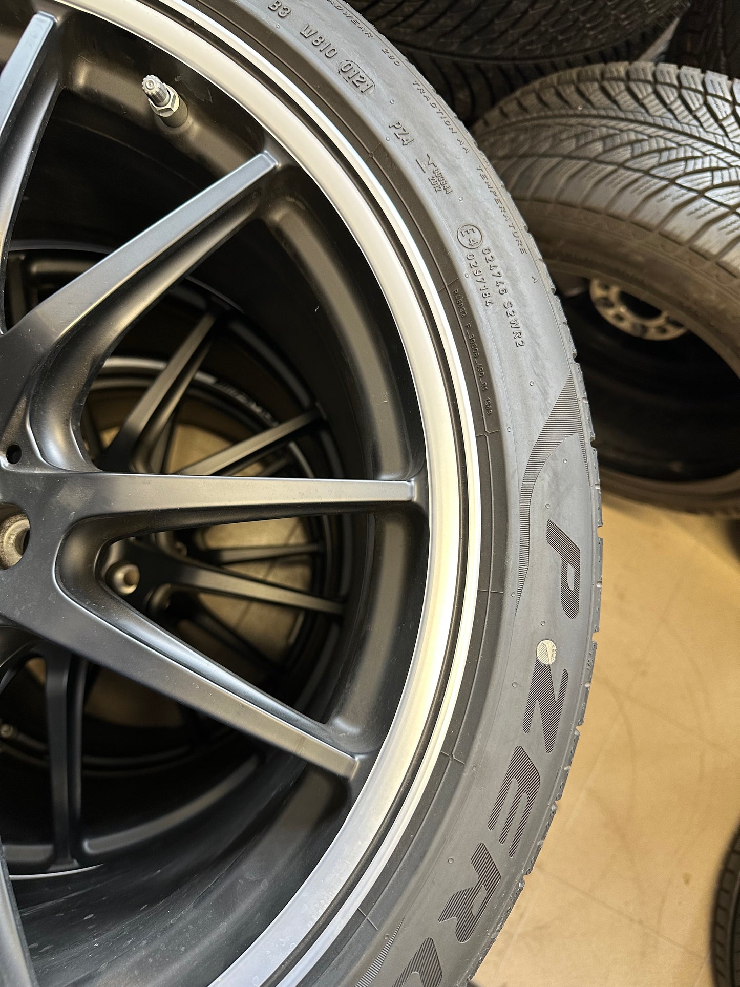 Като Нови Mercedes AMG GT-R W190 19/20 Zoll Мерцедес 19/20 цола Джанти летен комплект летни гуми