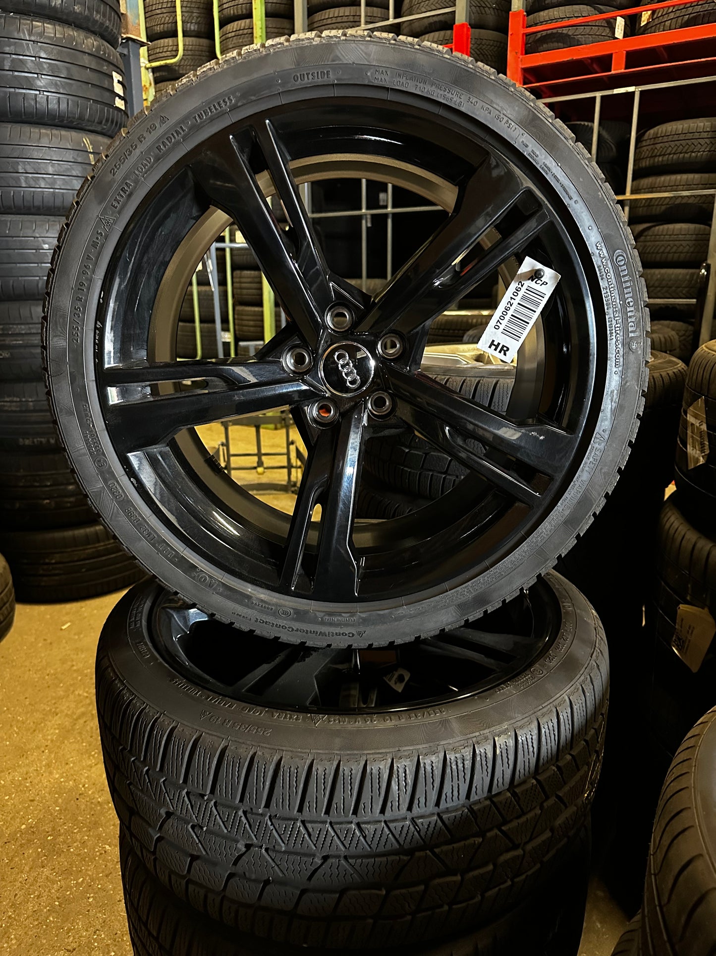 Audi A4 A5 S4 S5 B9 8W 19 Zoll Ауди А4 А5 С4 С5 Алуминиеви джанти 255 35 19 цола зимен комплект зимни Гуми