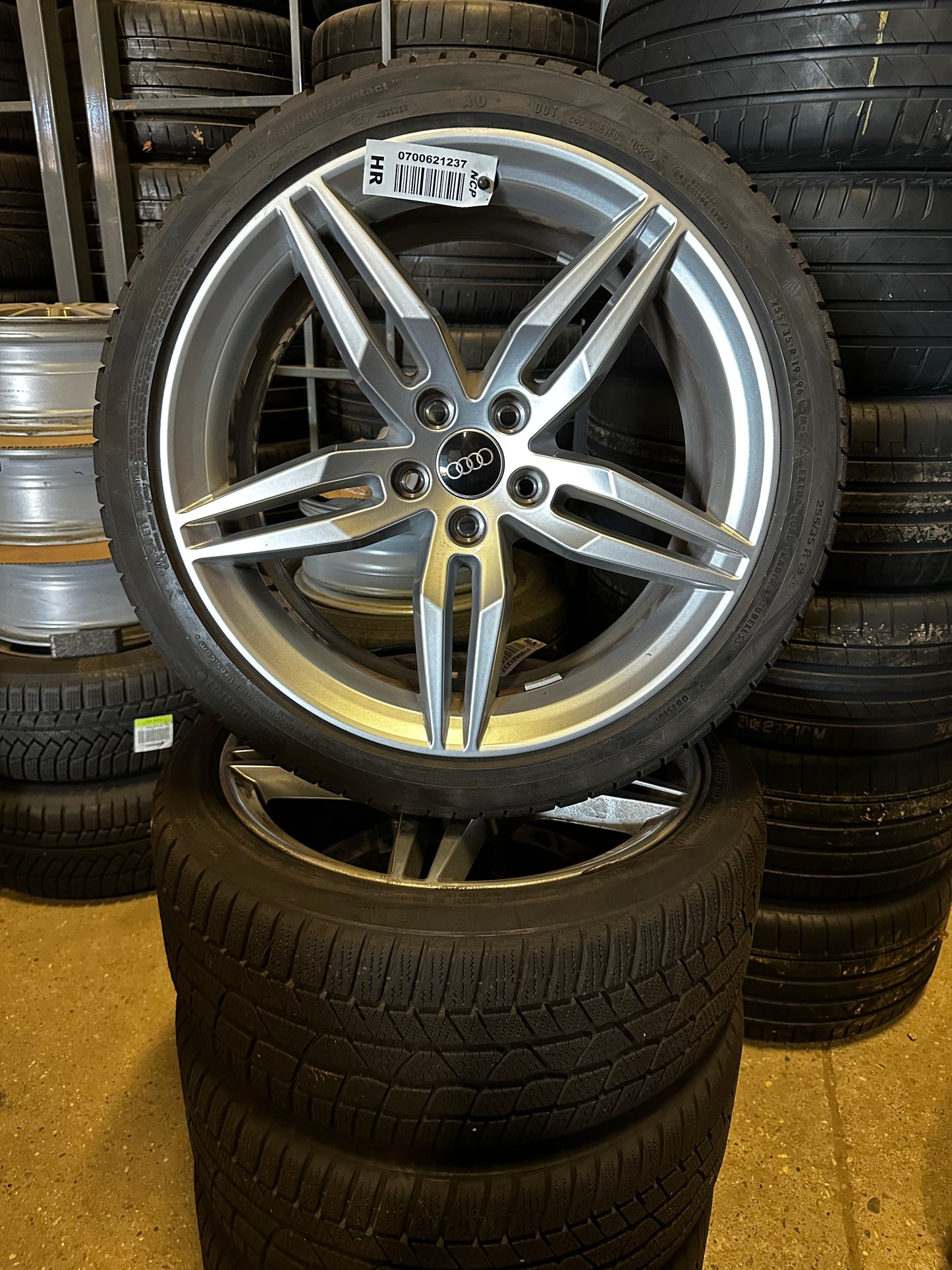 Audi A4 A5 S4 S5 B9 8W 19 Zoll Ауди А4 А5 С4 С5 Алуминиеви джанти 255 35 19 цола зимен комплект зимни Гуми