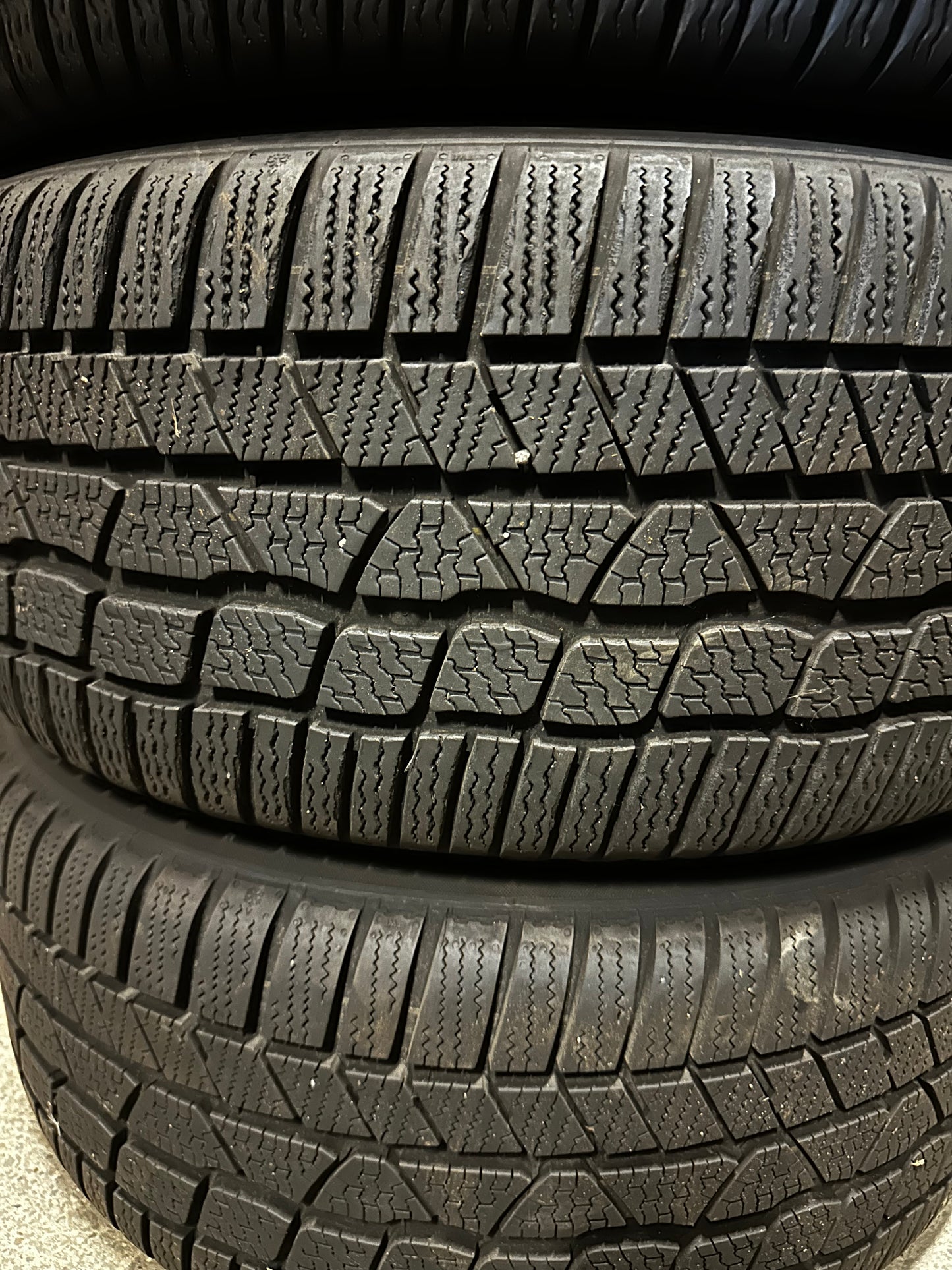 Audi A4 A5 S4 S5 B9 8W 19 Zoll Ауди А4 А5 С4 С5 Алуминиеви джанти 255 35 19 цола зимен комплект зимни Гуми