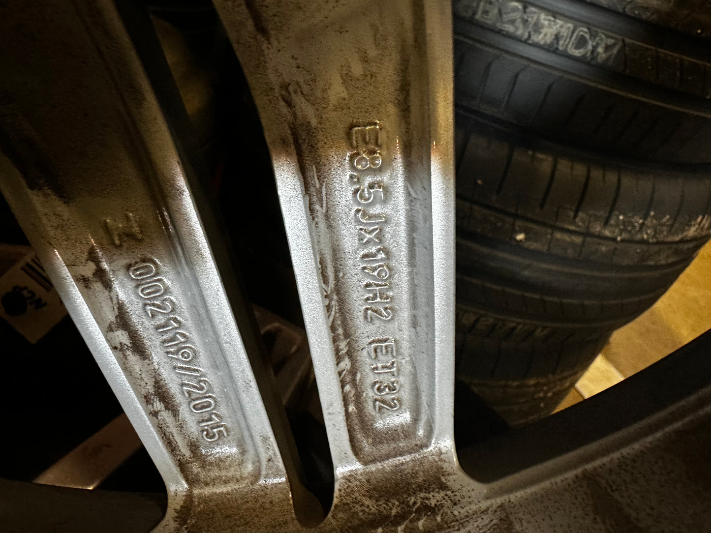 Audi A4 A5 S4 S5 B9 8W 19 Zoll Ауди А4 А5 С4 С5 Алуминиеви джанти 255 35 19 цола зимен комплект зимни Гуми