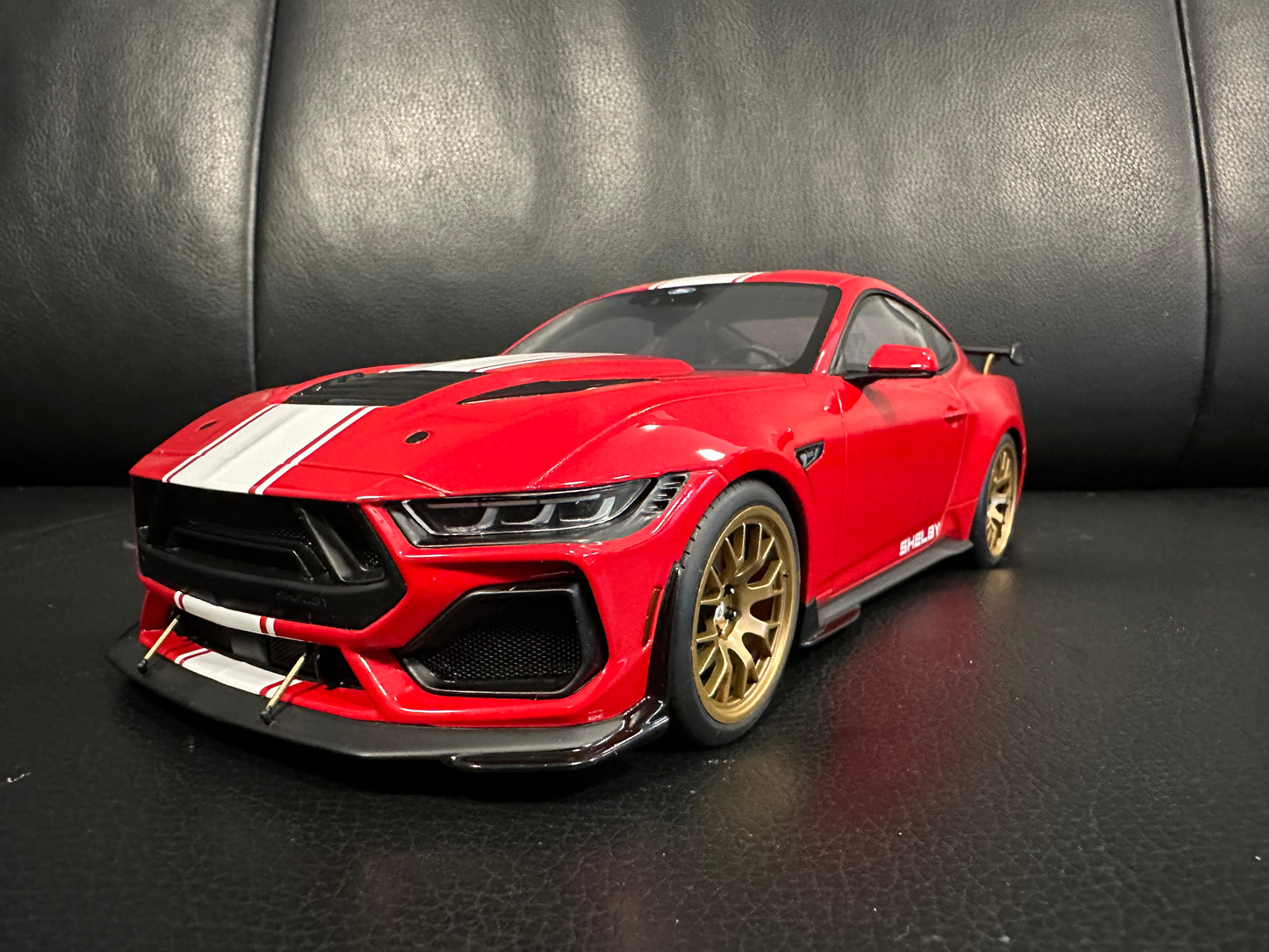 Ford Shelby Mustang Supersnake Race Red Limitiert 1059/1200 1:18 GT Spirit GT531 Шелби Мустанг Лимитирана