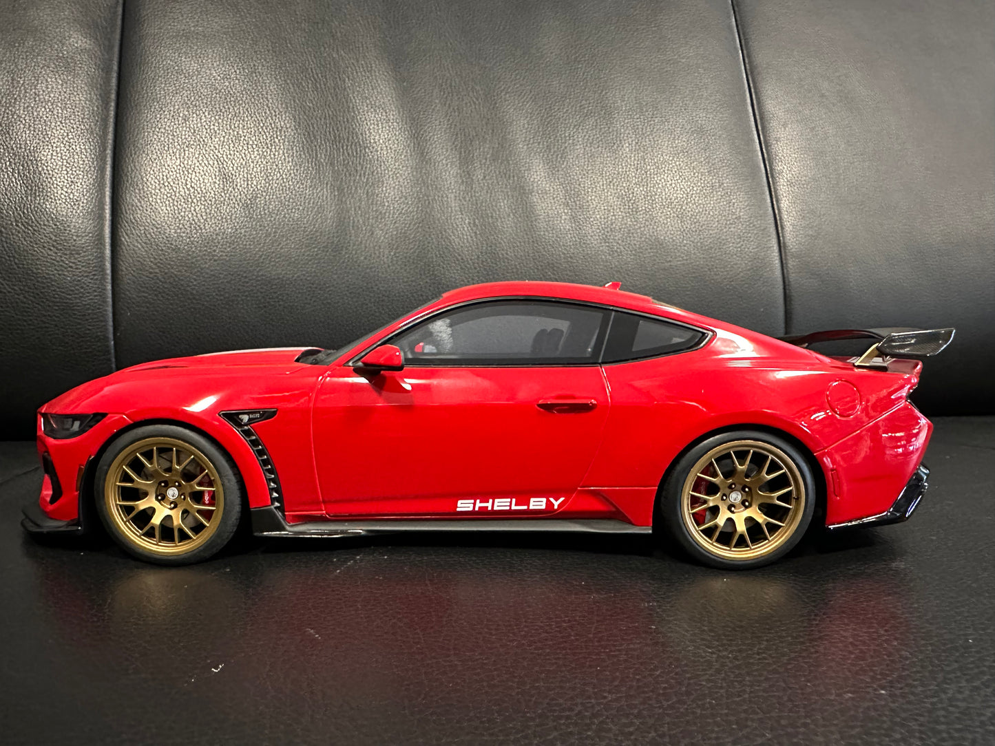 Ford Shelby Mustang Supersnake Race Red Limitiert 1059/1200 1:18 GT Spirit GT531 Шелби Мустанг Лимитирана