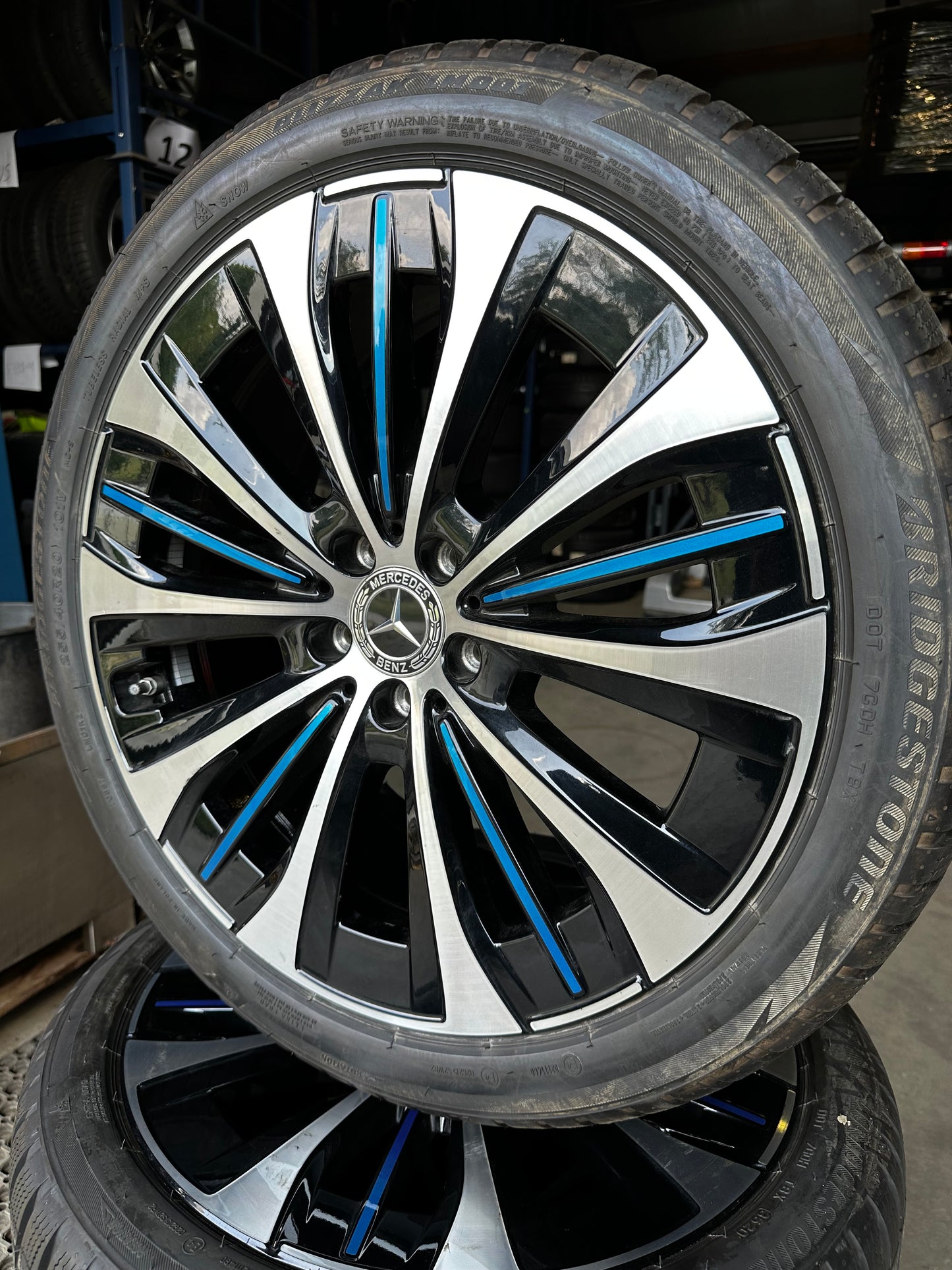 Оригинал като нови Mercedes EQE V295 W295 20 Zoll Мерцедес 20 цола джанти зимен комплект зимни гуми