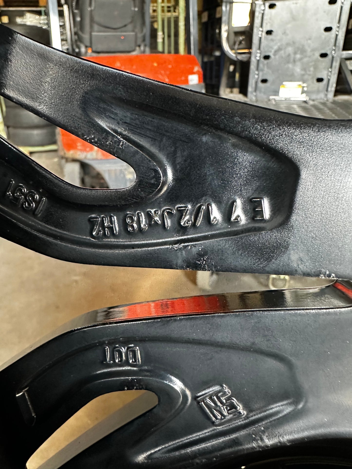 Оригинал BMW X1 X2 F48 F39 18 Zoll Бмв 225 50 18 цола зимен комплект зимни гуми 5x112