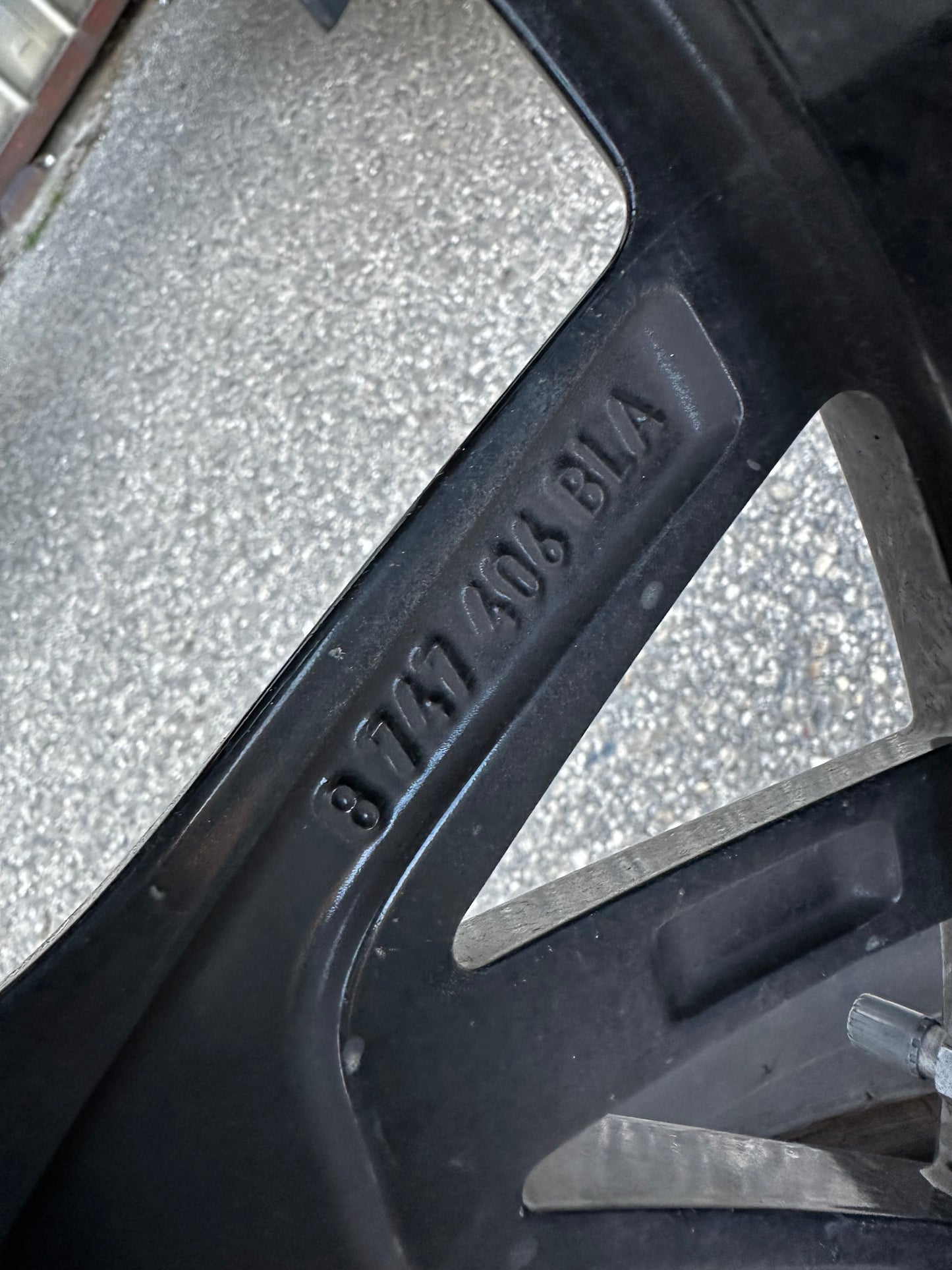 BMW 5er G30 G31 19 Zoll 845M Бмв 5-та серия 19 цола 845М Алуминиеви джанти зимен комплект зимни гуми