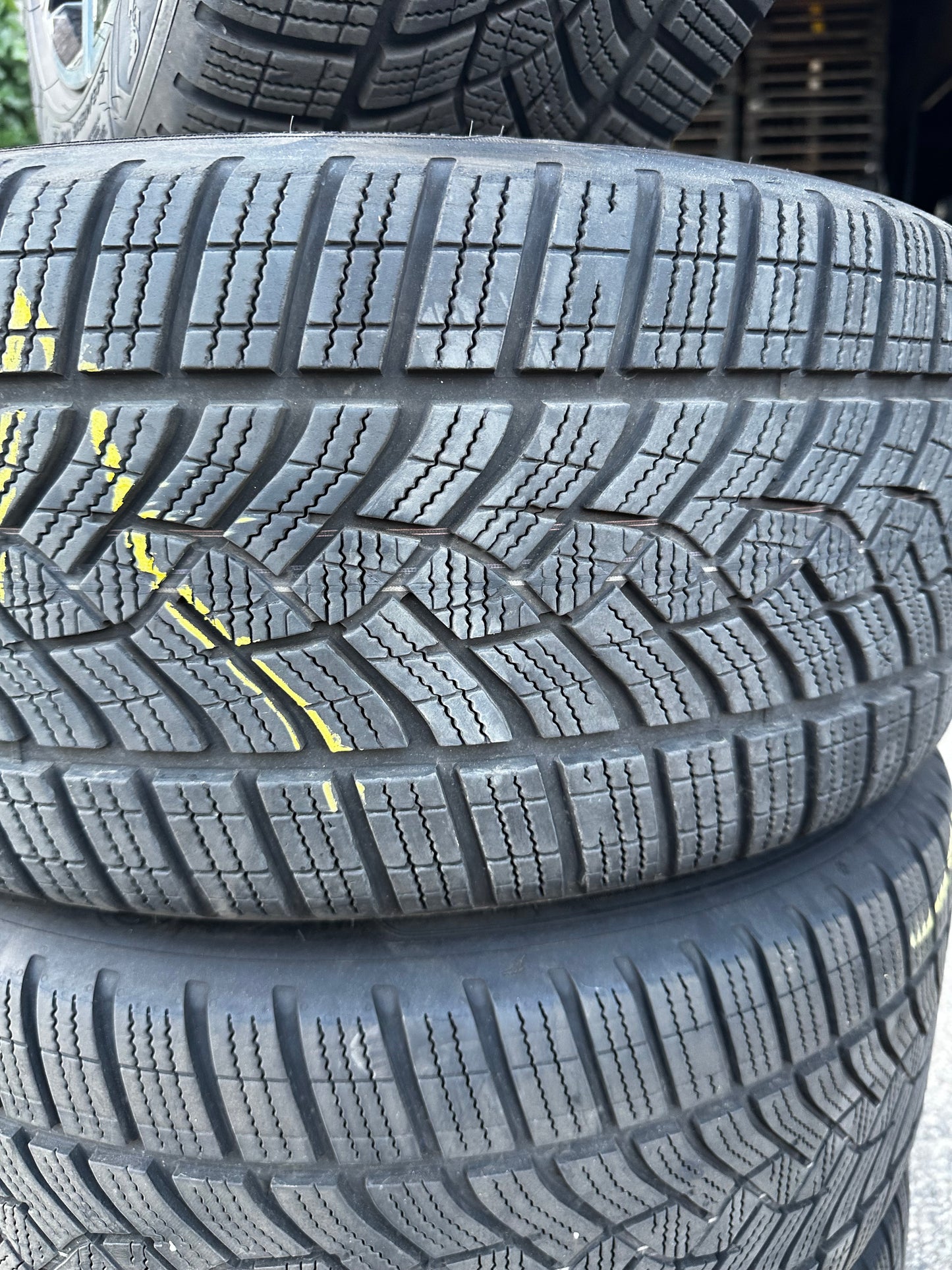 Оригинал BMW 4er i4 G26 18 Zoll 858M Бмв и4 Г26 18 цола 858М зимен комплект зимни гуми