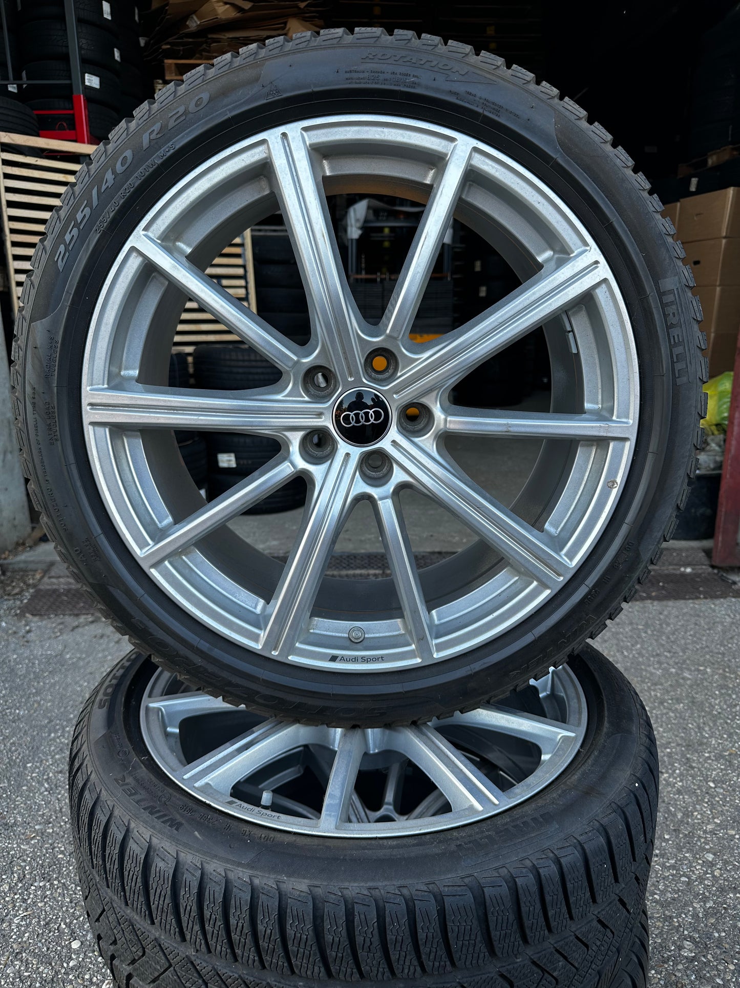 Audi RSQ3 SQ3 83A F3 20 Zoll Ауди Алуминиеви джанти 255 40 20 цола зимен комплект зимни гуми