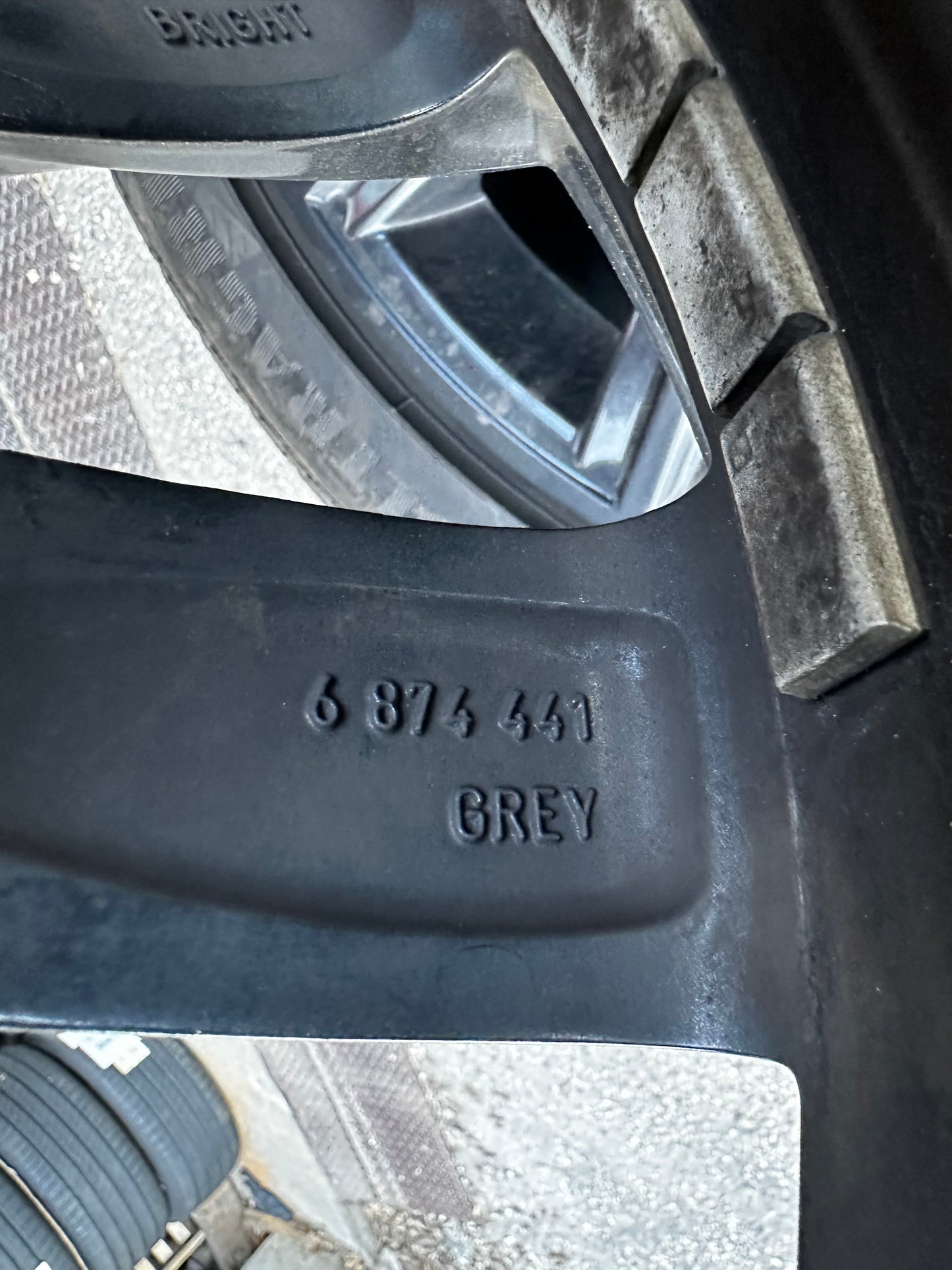 BMW 5er G30 G31 18 Zoll Бмв 5-та серия 18 цола Алуминиеви джанти зимен комплект зимни гуми