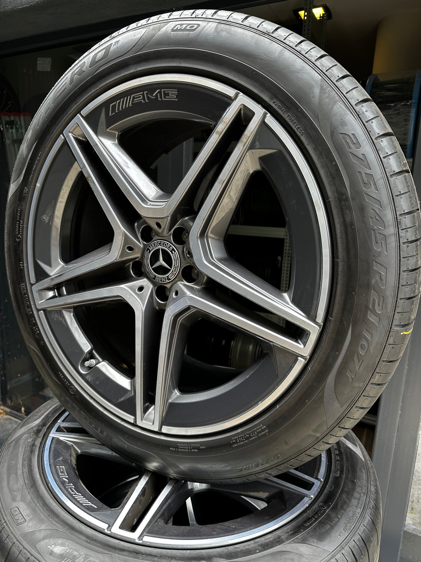 Оригинал като нови Mercedes GLS X167 W167 21 Zoll AMG Мерцедес ГЛС 21 цола АМГ джанти летен комплект летни гуми