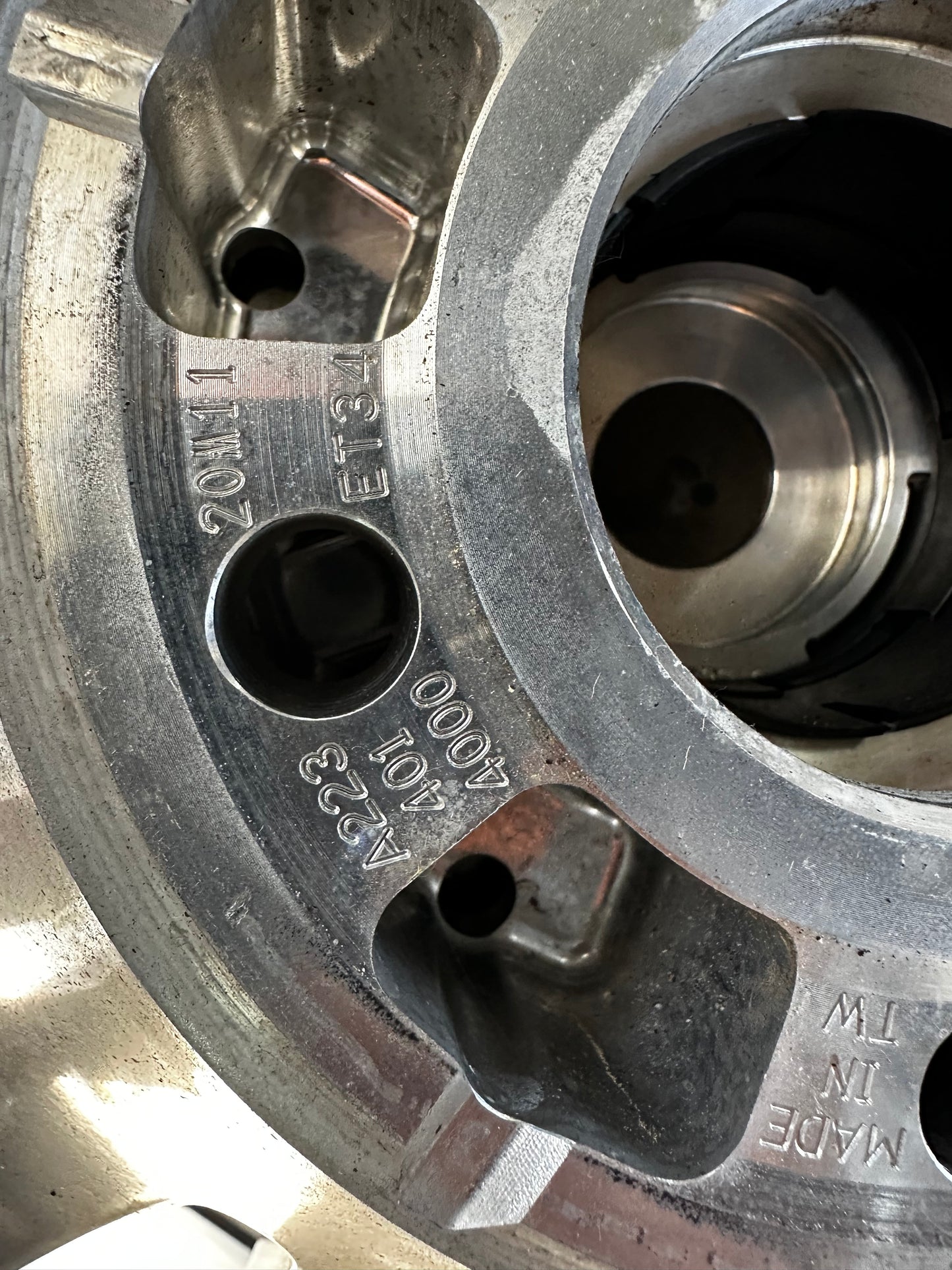 Оригинал като нови Mercedes S Klasse W223 V223 255 40 20 Zoll Мерцедес С класа 255 40 20 цола джанти летен комплект летни гуми