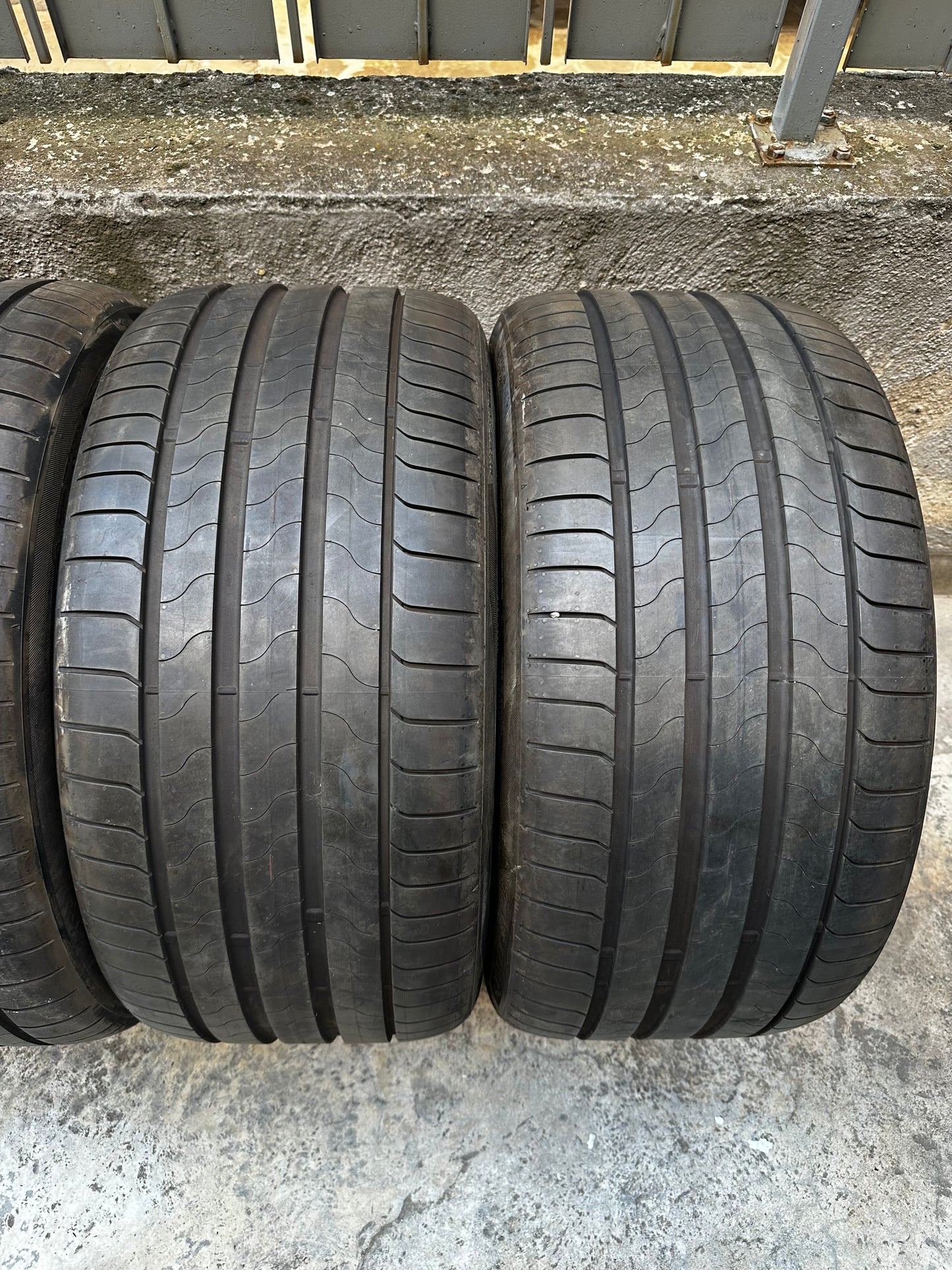 Употребявани летни Гуми Bridgestone Turanza 6 255/40 21 - 285/35 21 Цола Bmw*