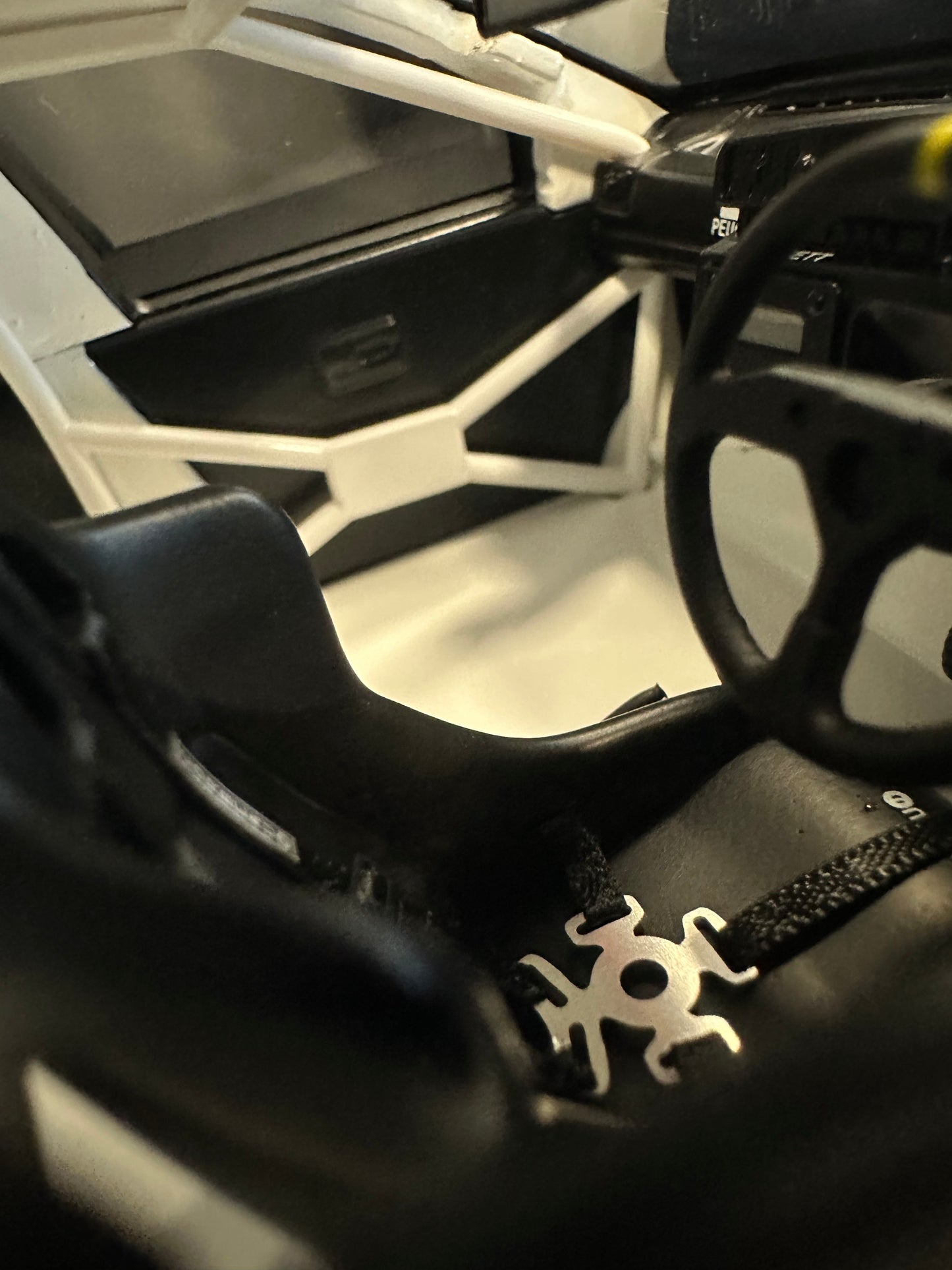 Peugeot 405 Mi16 BTCC 1992 Robb Gravett 1:18 Ottomobile Otto OT 1141 Пежо 405 Рали Лимитирана бял