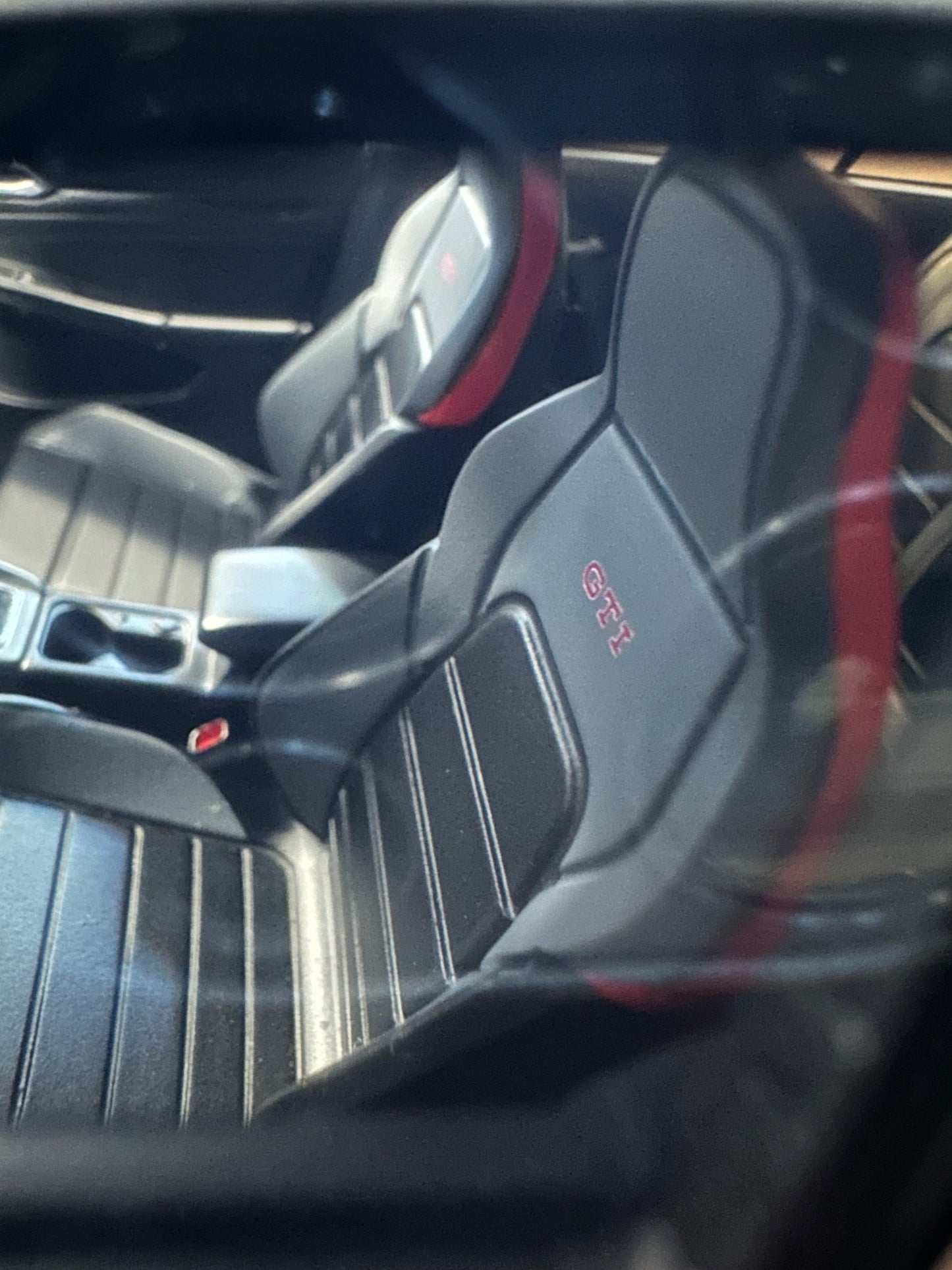 Volkswagen VW Golf VIII GTI 2024 Ottomobile OT1137 grey 1:18  Фолксваген Голф 8 Лимитирана сив