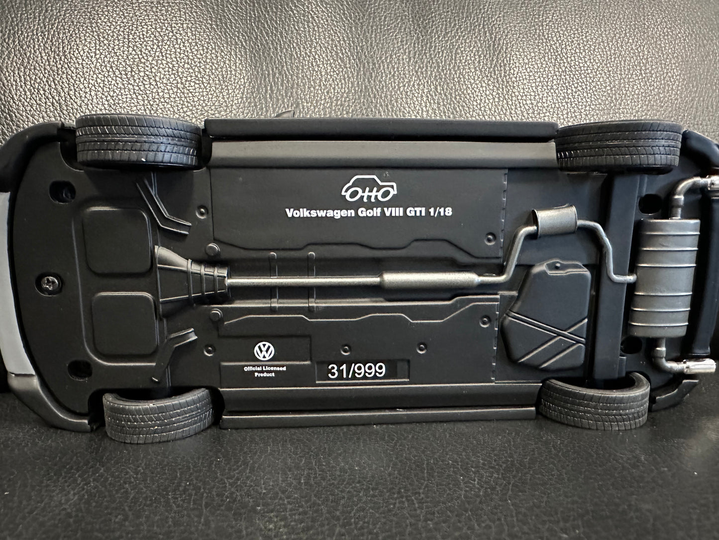 Volkswagen VW Golf VIII GTI 2024 Ottomobile OT1137 grey 1:18  Фолксваген Голф 8 Лимитирана сив