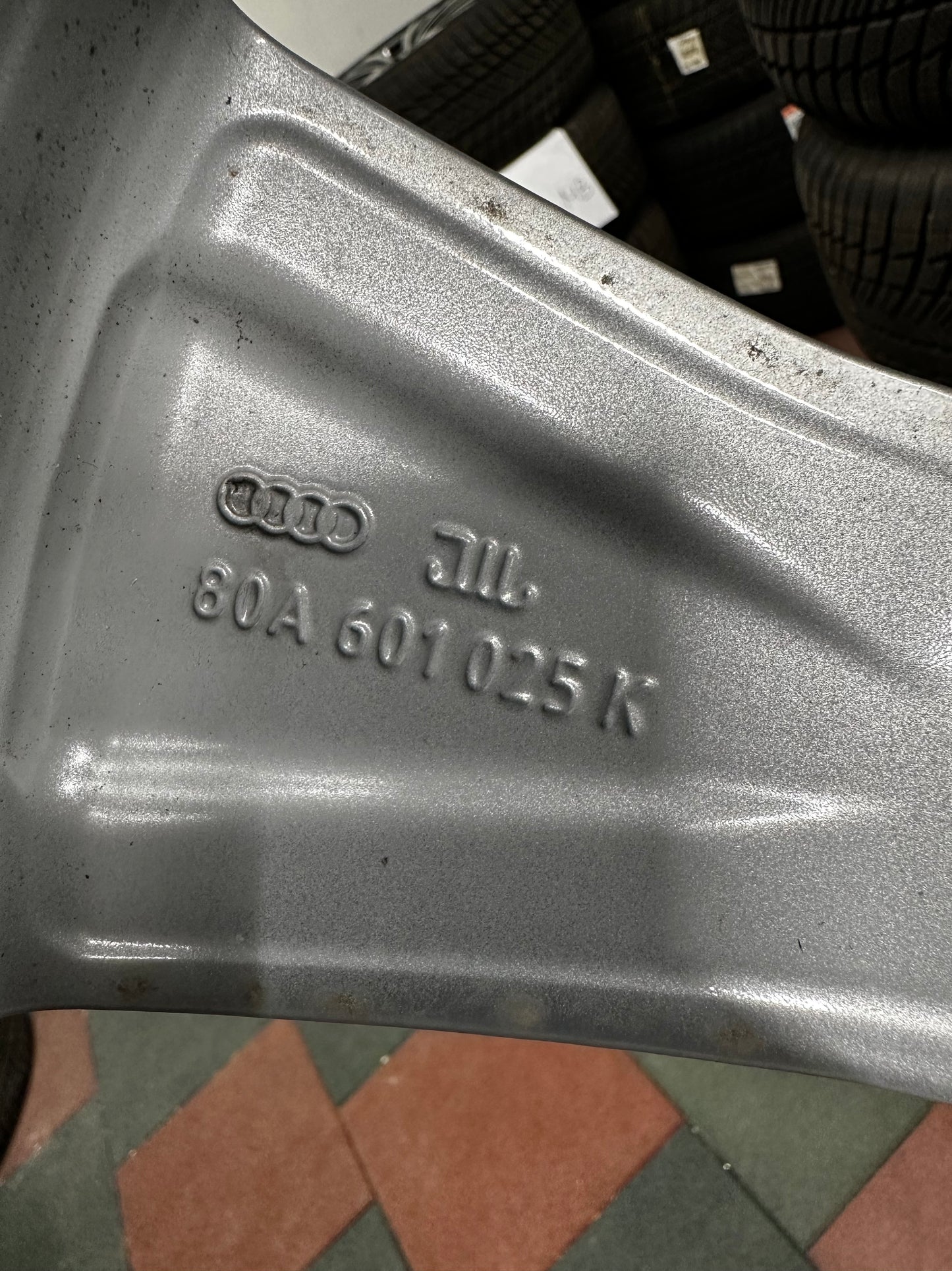 Audi Q5 SQ5 FY 8OA 19 Zoll Ауди Ку5 Алуминиеви джанти 235 55 19 цола зимен комплект зимни гуми 8mm