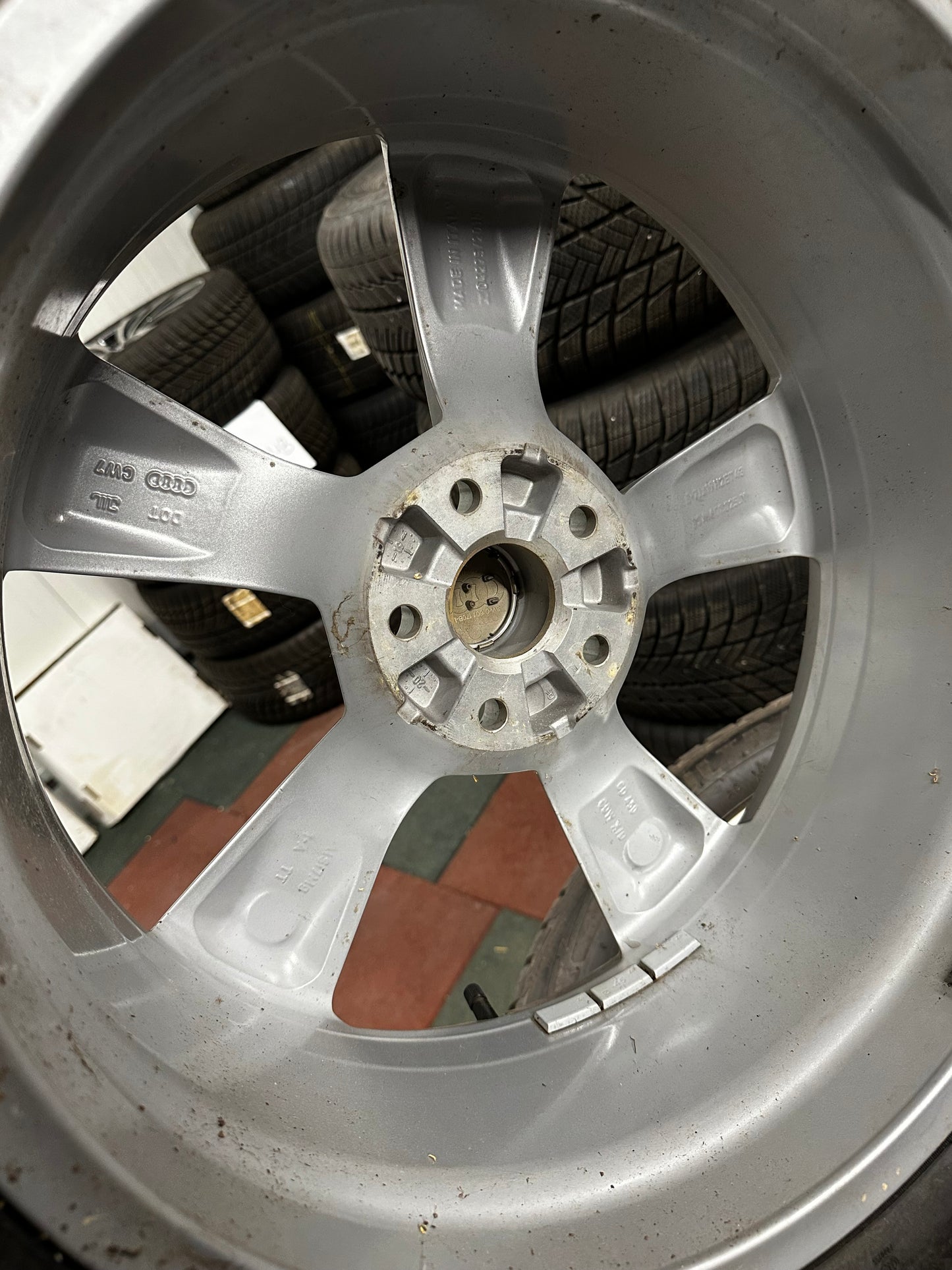 Оригинал Audi Q3 83A F3 19 Zoll Ауди КУ3 Алуминиеви джанти 235 50 19 цола зимен комплект зимни гуми