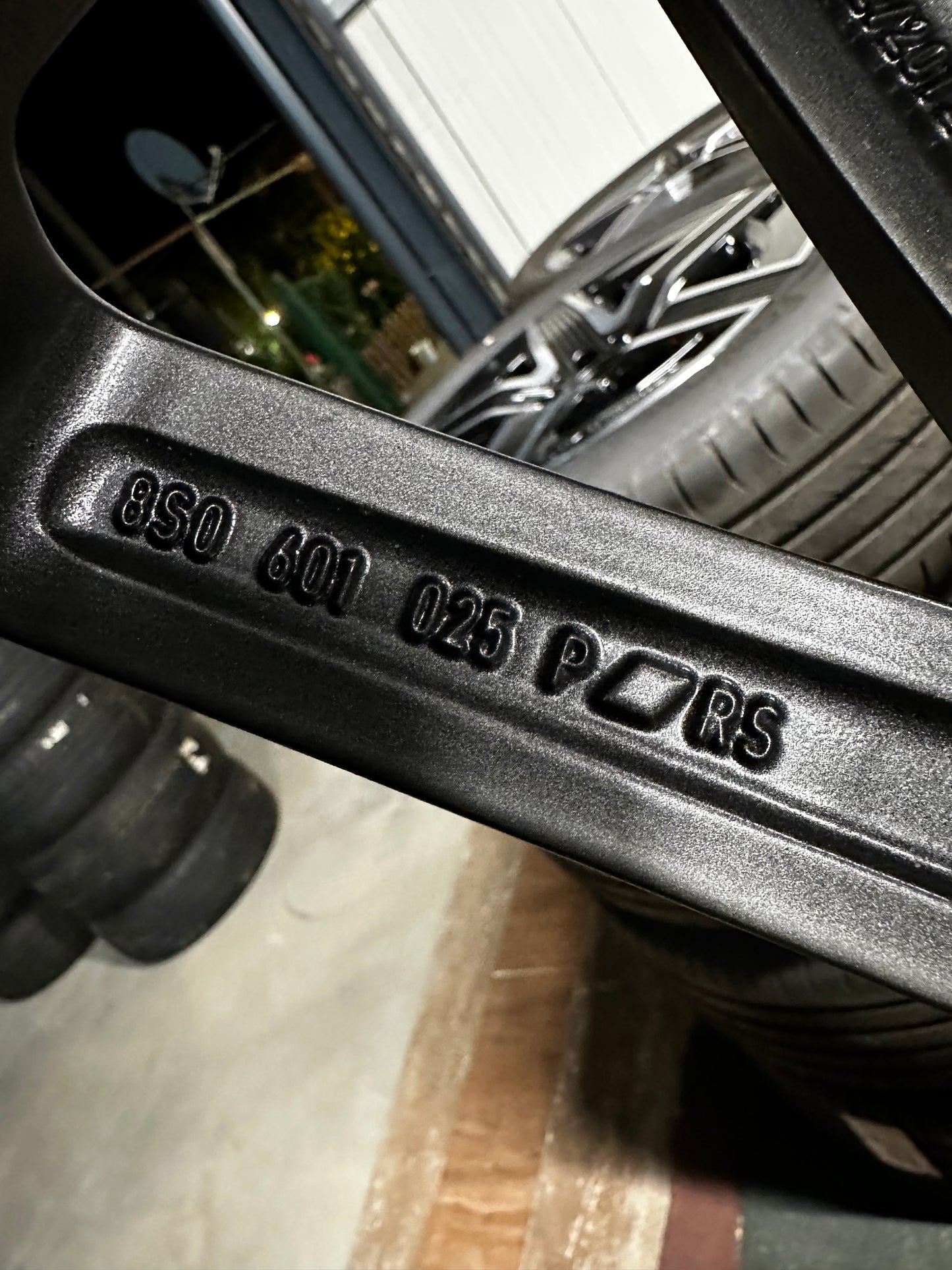 Оригинал Като нови Audi TTS TTRS 8S FV 20 Zoll Ауди ТТС ТТРС Алуминиеви джанти 20 цола летен комплект летни гуми