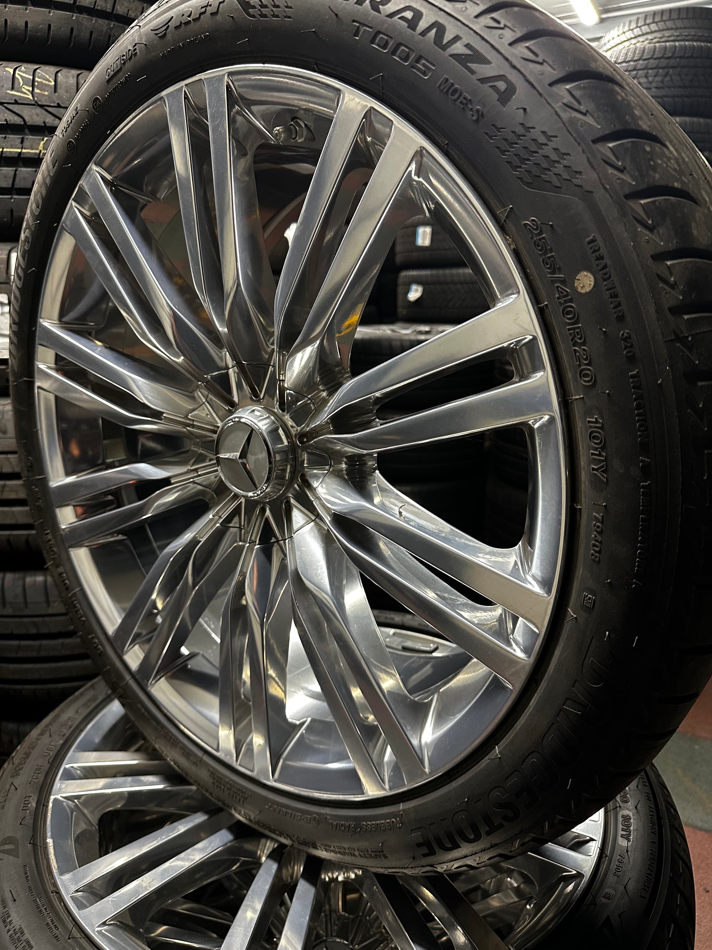 Оригинал като нови Mercedes S Klasse W223 V223 20 Zoll RUNFLAT Мерцедес С класа 20 цола джанти летен комплект летни гуми