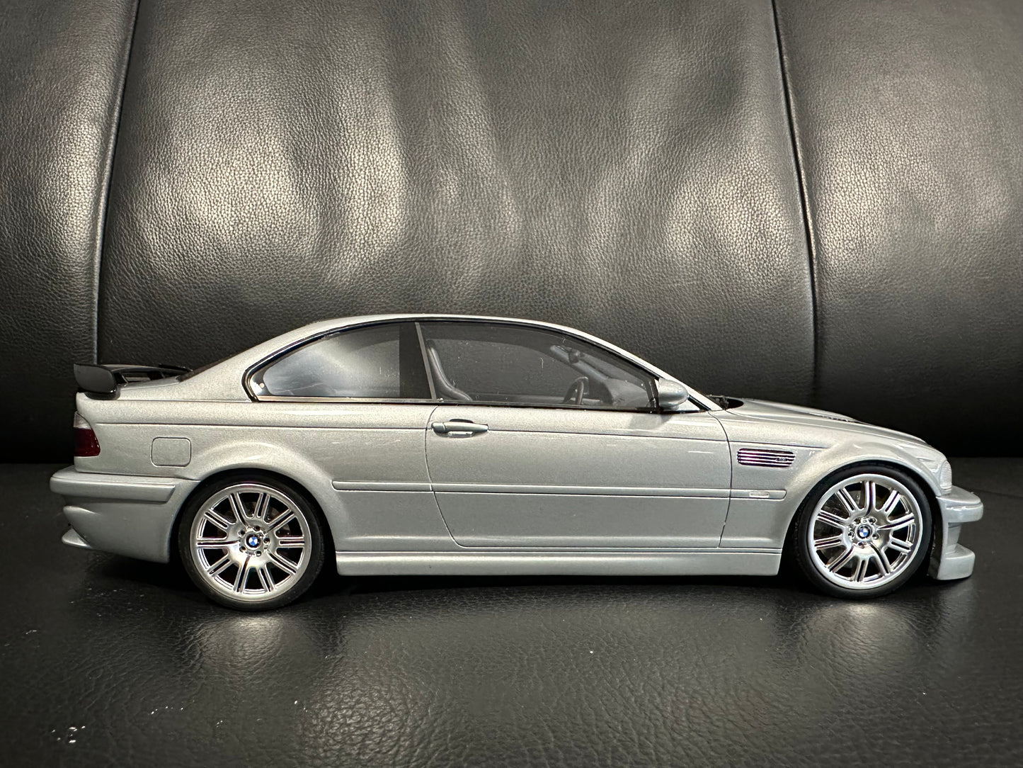 BMW M3 E46 GTR STREET 2001 SILVER OT1128 OTTOMOBILE Limitiert 1:18 Бмв M3 Е46 ГТР сив лимитирана