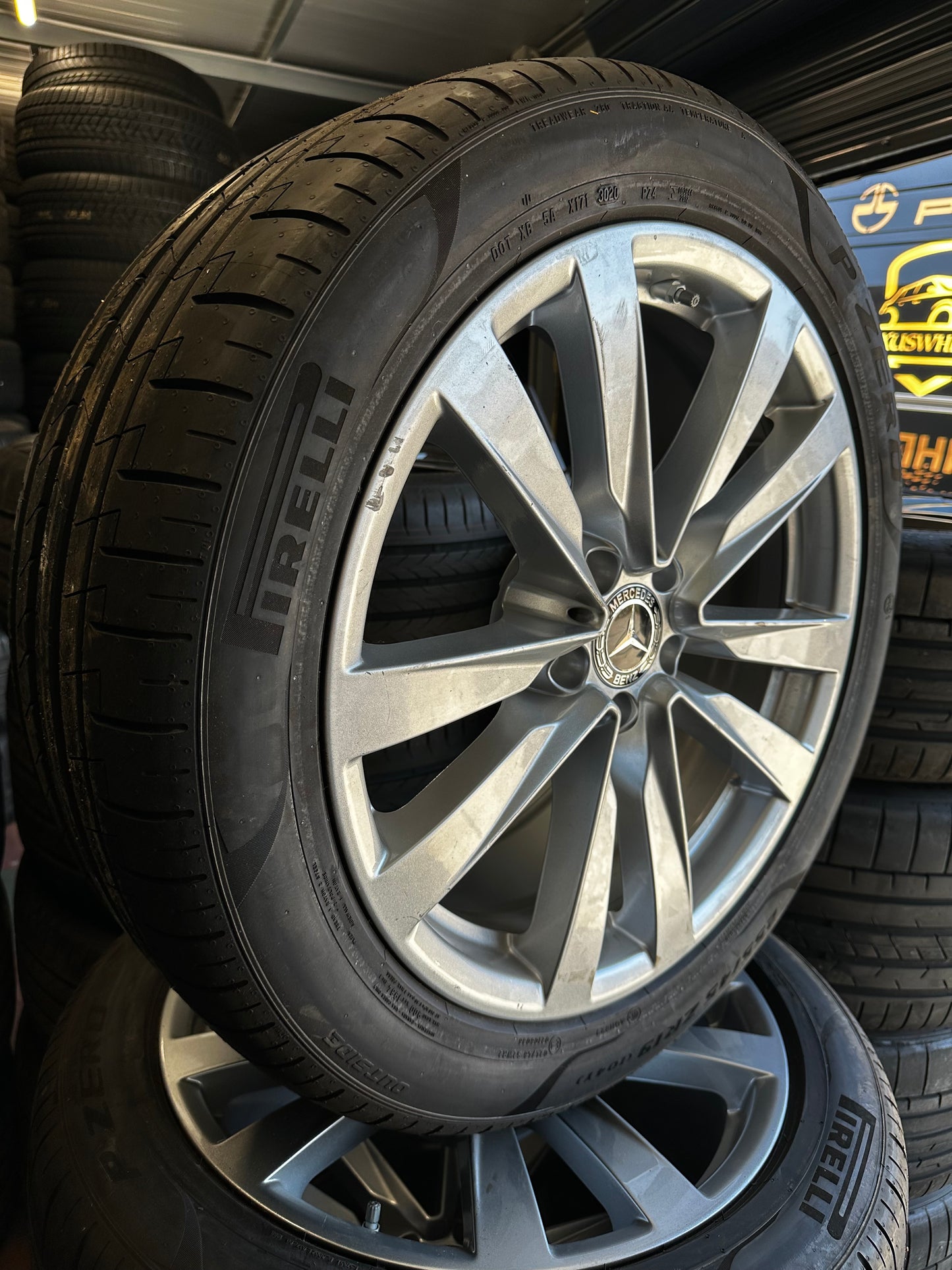 Като Нови Mercedes S Klasse W223 V223 19 Zoll Мерцедес С Класа W223 V223 19 Цола джанти летен комплект летни гуми