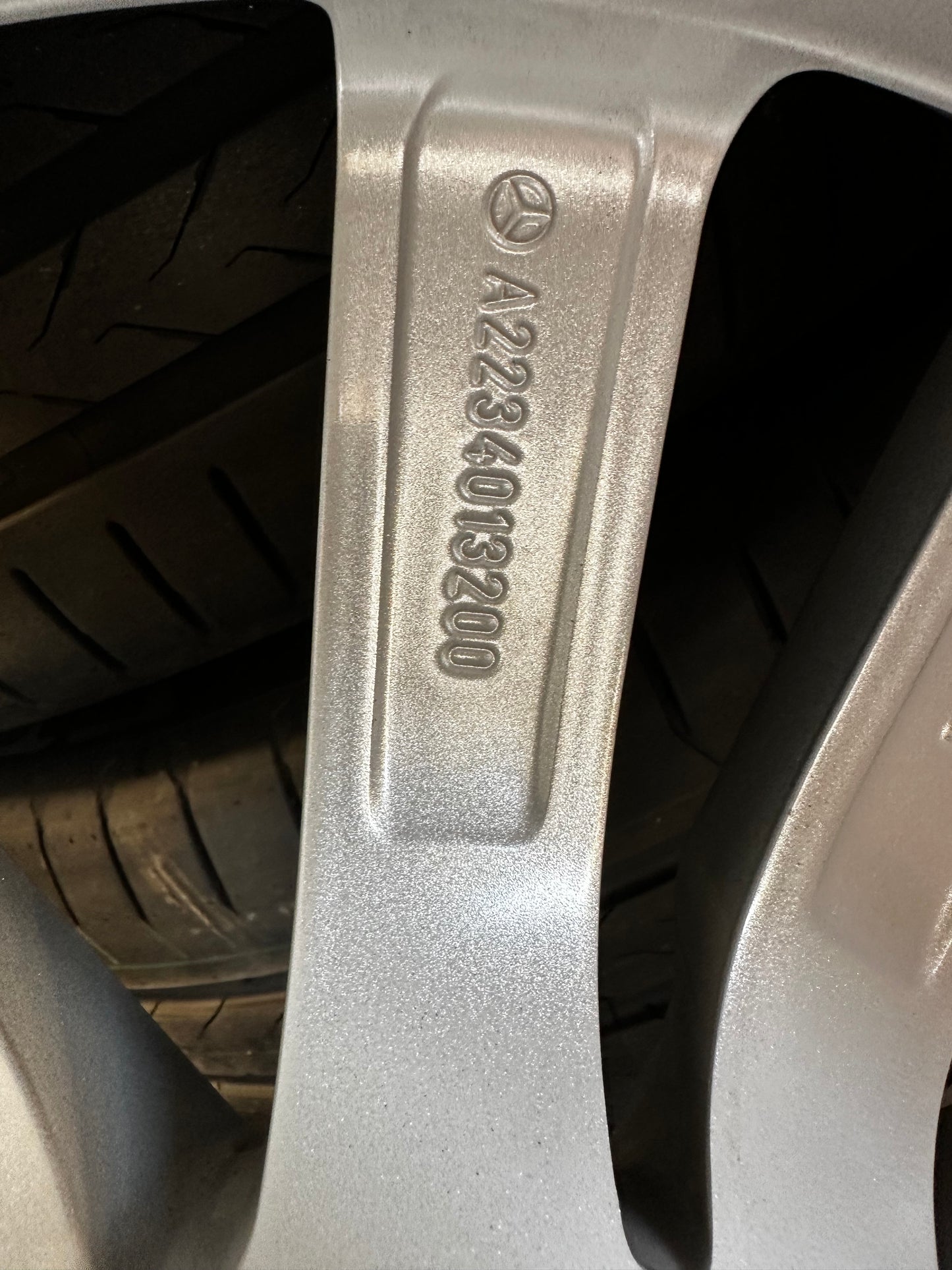 Като Нови Mercedes S Klasse W223 V223 19 Zoll Мерцедес С Класа W223 V223 19 Цола джанти летен комплект летни гуми