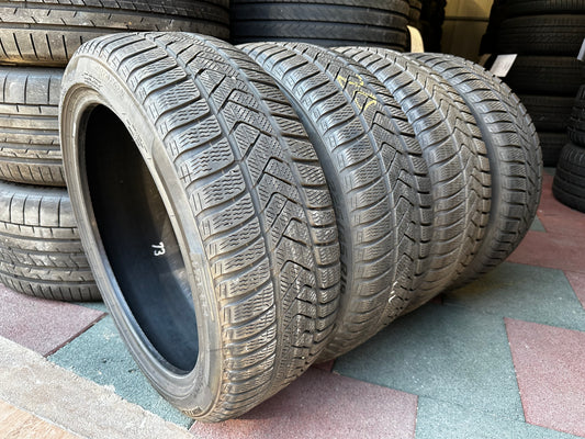 Употребявани зимни Гуми Pirelli 19 Zoll Runflat 225 45 19 Цола BMW* Рънфлат 6мм