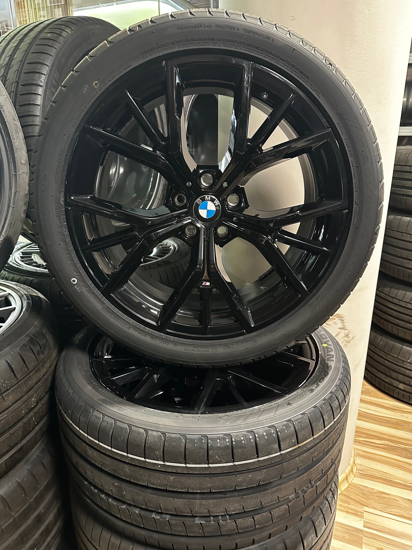 Оригинал като нови Bmw 5er G30 G31 19 Zoll 845M Бмв 5-та серия 19 цола 845М Алуминиеви джанти летен комплект летни гуми