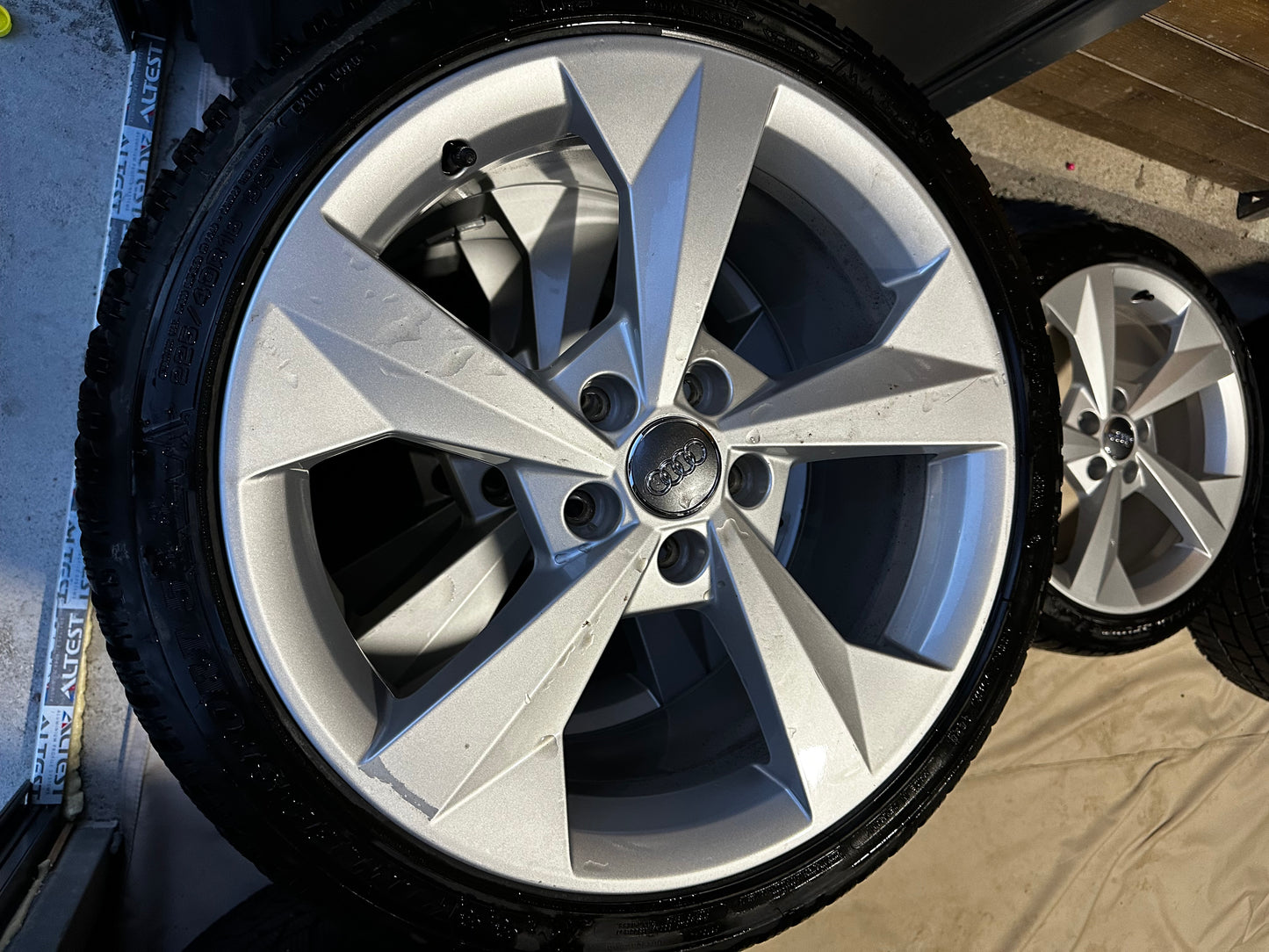 Audi A3 S3 GY 8Y 18 Zoll Ауди А3 С3 Алуминиеви джанти 18 цола зимен комплект зимни гуми