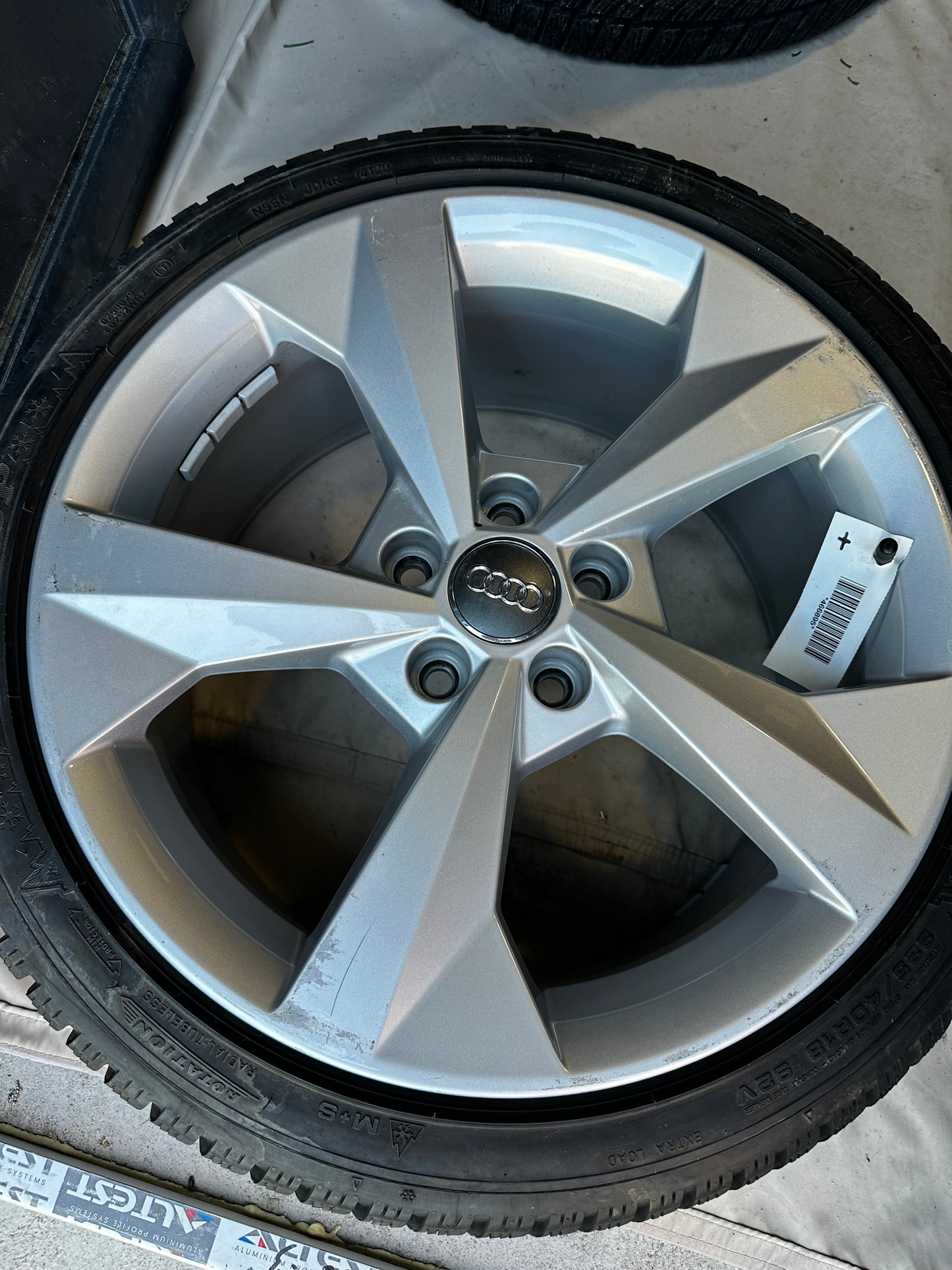 Audi A3 S3 GY 8Y 18 Zoll Ауди А3 С3 Алуминиеви джанти 18 цола зимен комплект зимни гуми