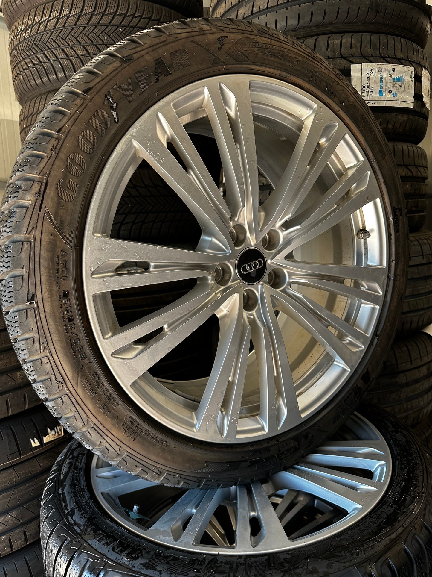 Audi A8 4N D5 20 Zoll Ауди А8 4Н Алуминиеви джанти  265 40 20 цола зимен комплект зимни гуми
