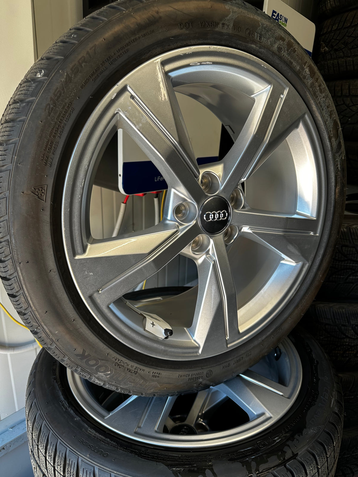 Audi A1 2 GB 17 Zoll Ауди А1 2 Алуминиеви джанти 17 цола зимен комплект зимни гуми