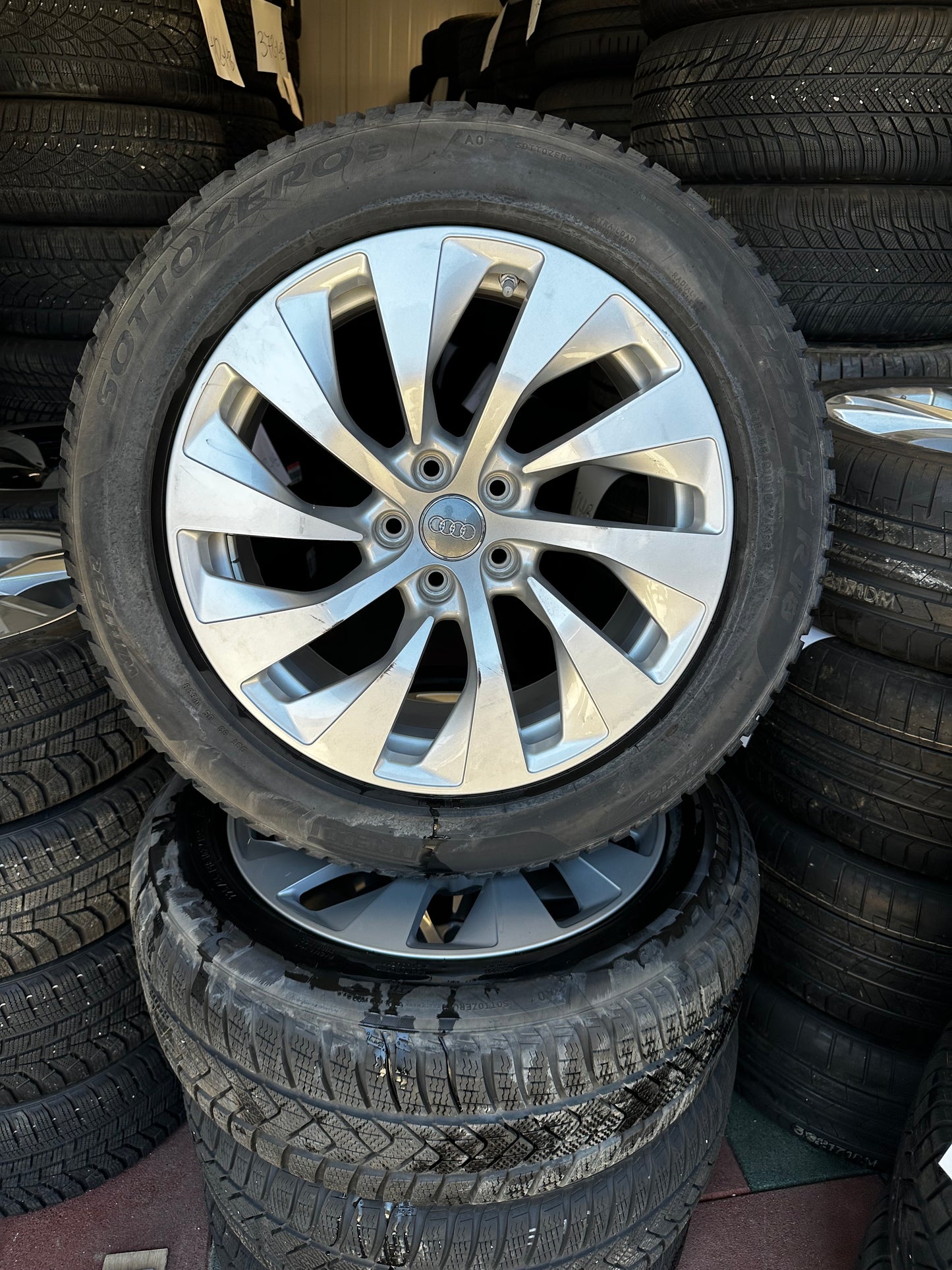 Оригинал Audi A7 S7 4K8 C8 18 Zoll Ауди А7 С7 4К9 Ц8 Алуминиеви джанти 18 цола зимен комплект зимни Гуми