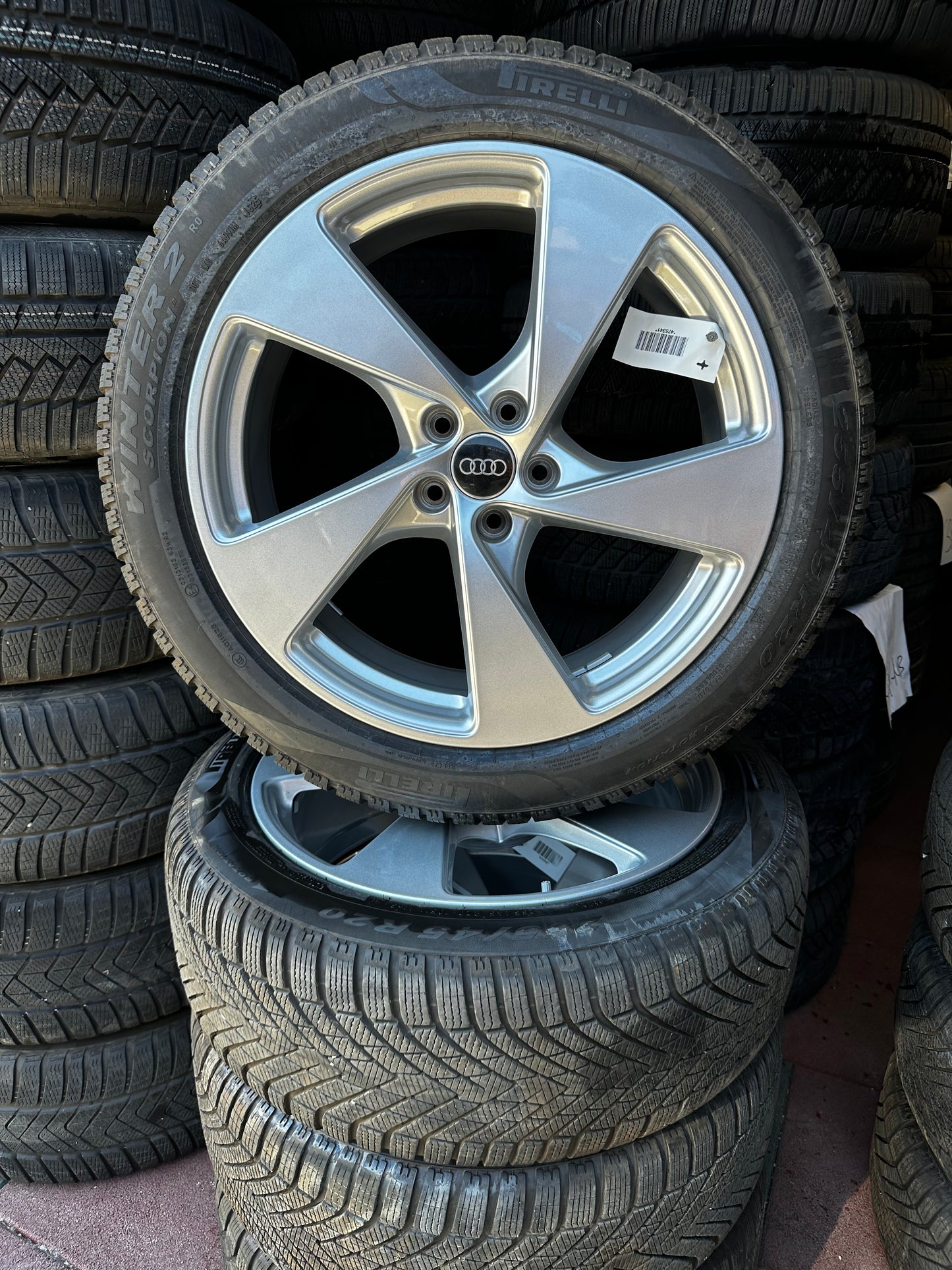 Оригинал Audi Q5 SQ5 GU 8MA 20 Zoll Ауди Ку5 Алуминиеви джанти 255 45 20 цола зимен комплект зимни гуми