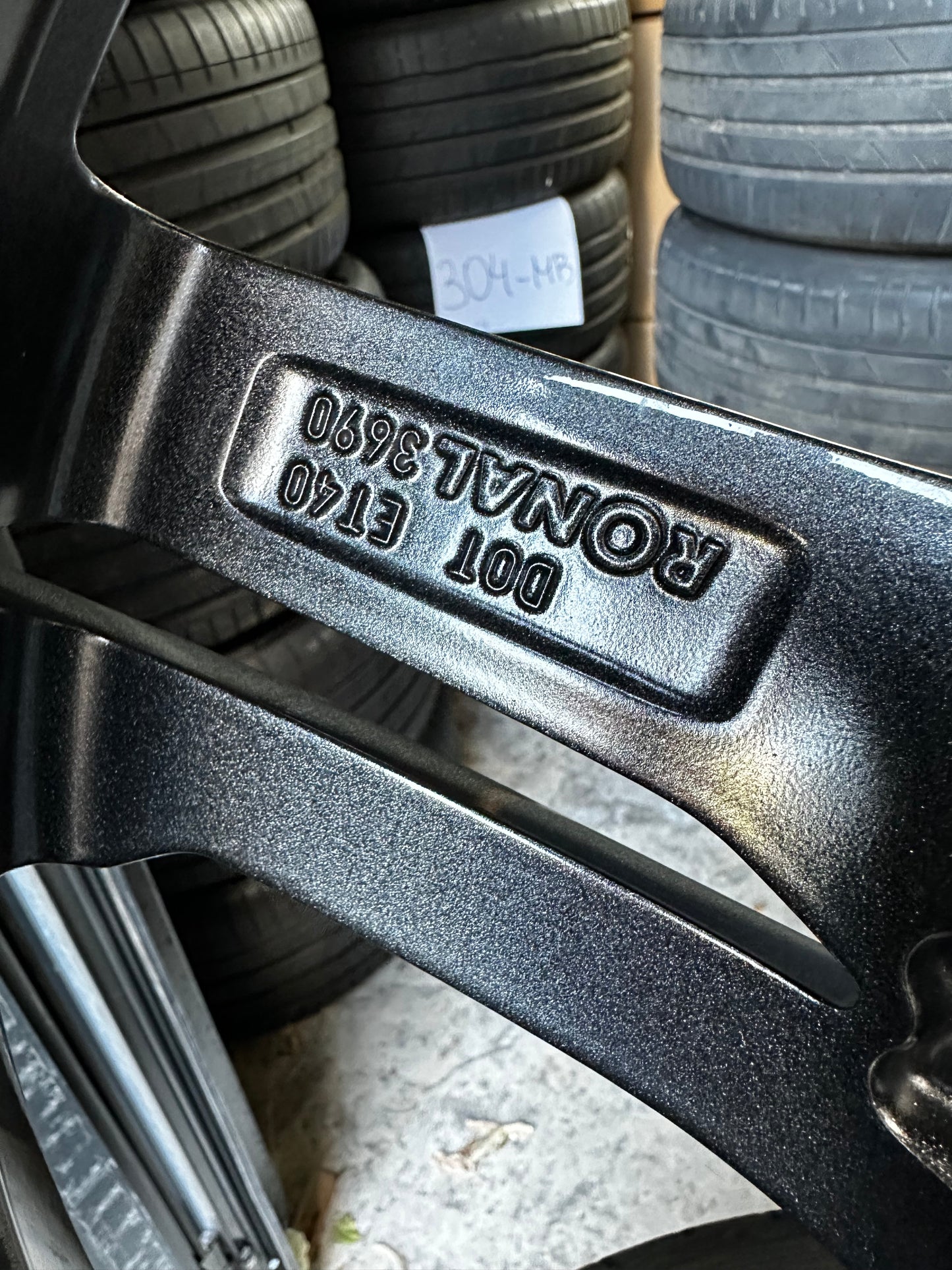 Audi A4 S4 B9 8W 18 Zoll Ауди А4 С4 Б9 Алуминиеви джанти 18 цола летен комплект летни Гуми