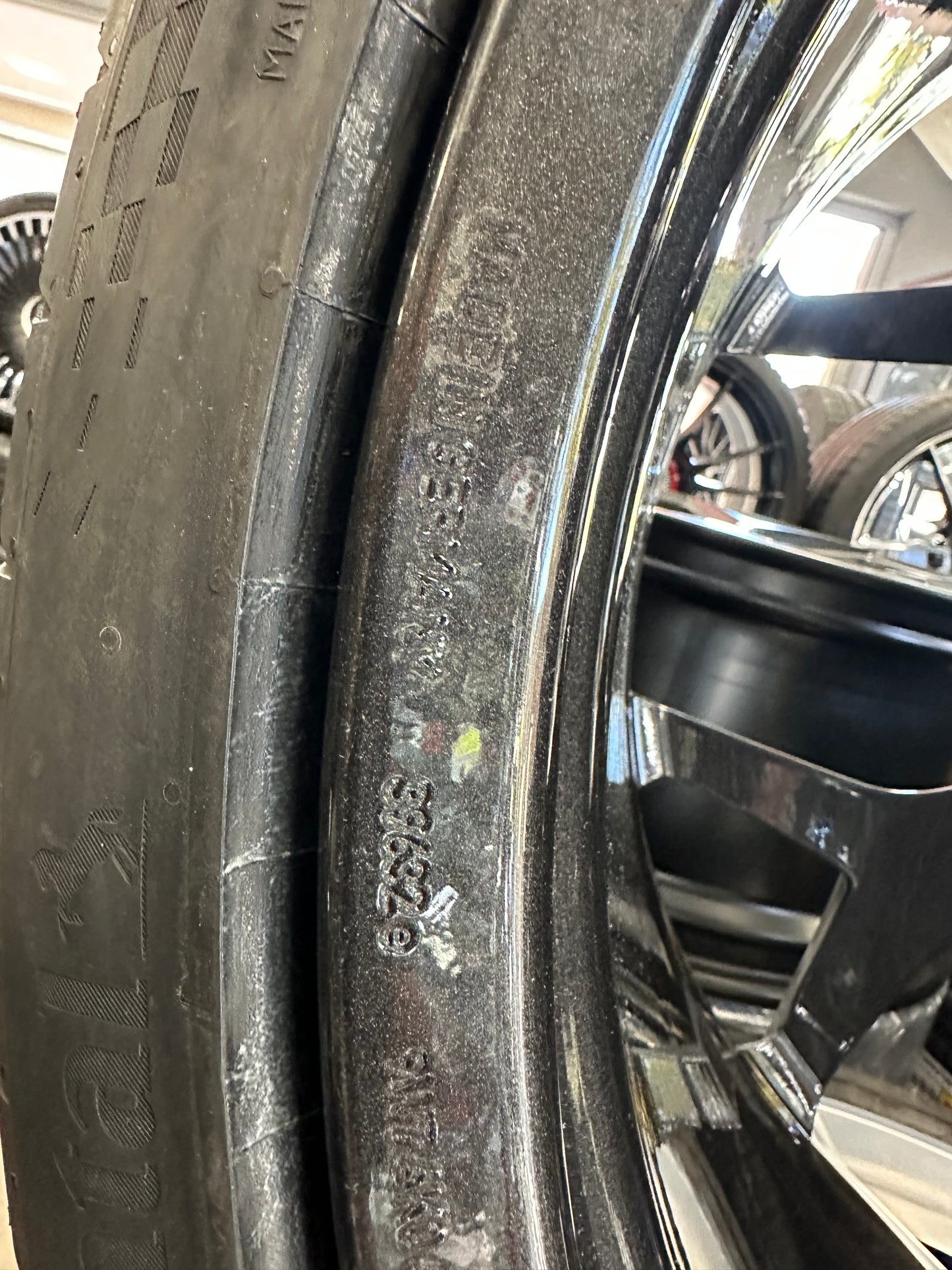 Нови Audi RS6 RS7 4K C8 22 Zoll Performance Ауди RS6 RS7 РС7 РС6 4К Ц8 Алуминиеви джанти 22 цола летен комплект летни Гуми