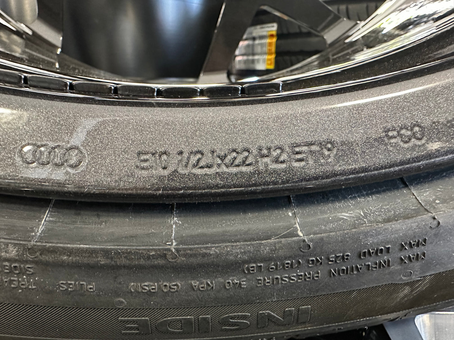 Нови Audi RS6 RS7 4K C8 22 Zoll Performance Ауди RS6 RS7 РС7 РС6 4К Ц8 Алуминиеви джанти 22 цола летен комплект летни Гуми