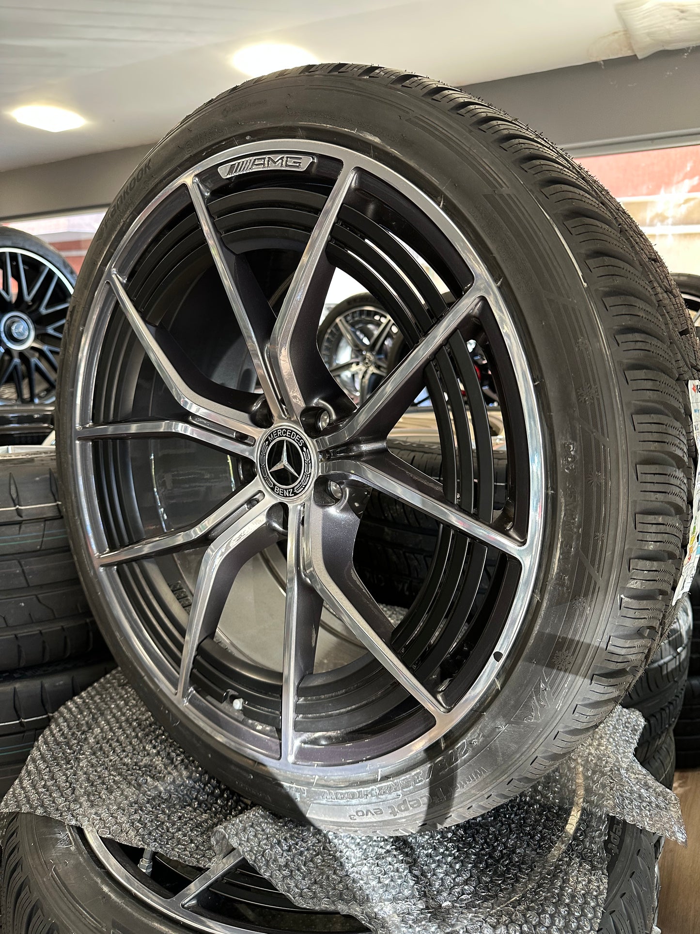 Като Нови Mercedes AMG GT 4 door W290 21 Zoll Мерцедес АМГ ГТ 21 цола джанти зимен комплект зимни гуми