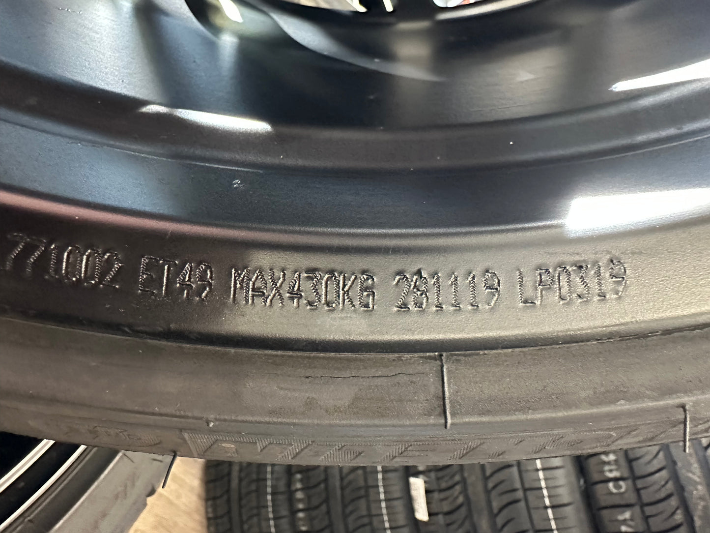 Оригинал OZ Racing Ultraleggera Porsche 911 991 992 Carrera 4 GTS Targa 20 Zoll Порше ОЗ Ултралегера Алуминиеви джанти 20 цола централен отвор зимен комплект зимни гуми