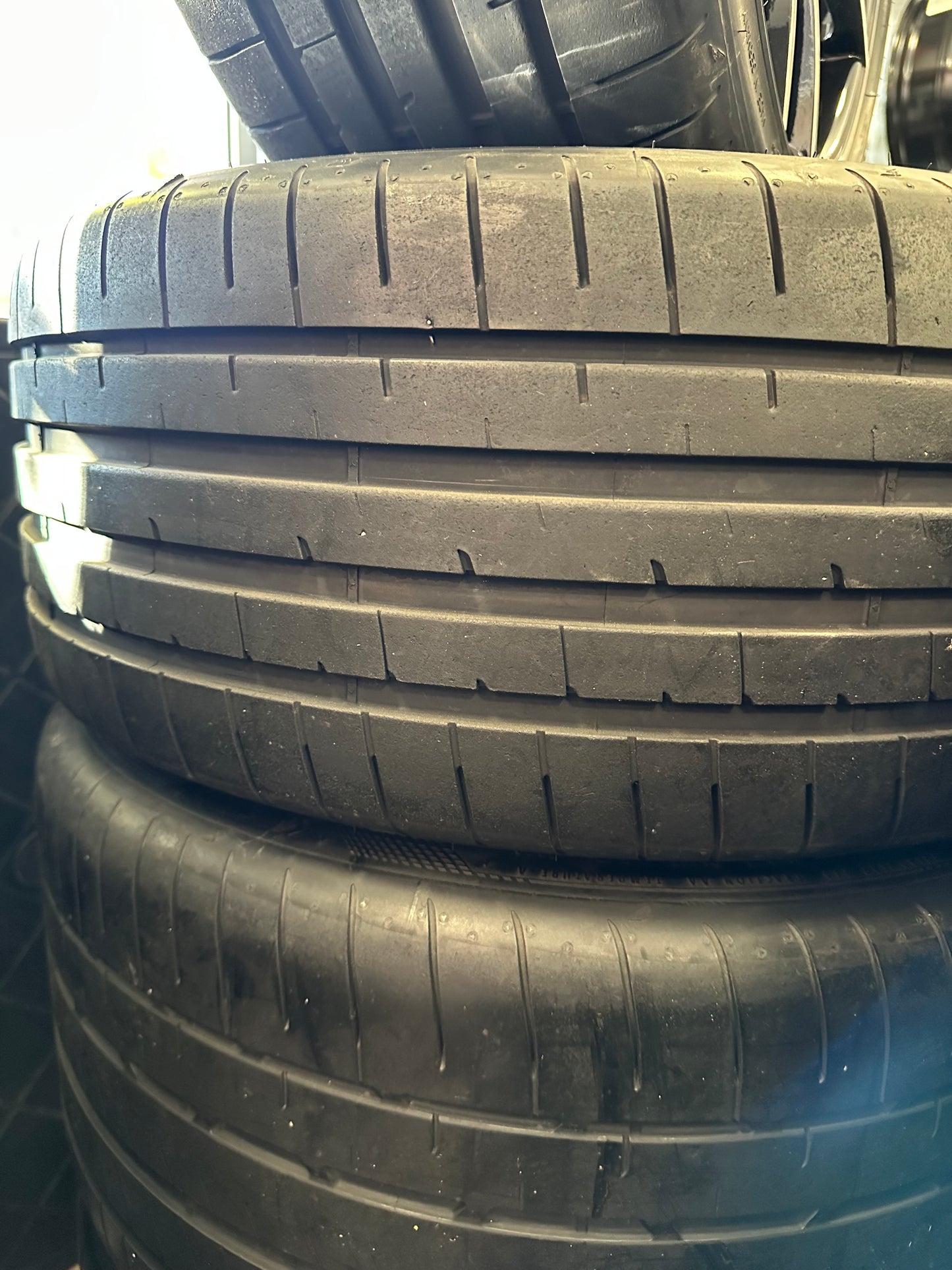 Оригинал Porsche 911 (992) Turbo Sport 4 20/21 Zoll Алуминиеви джанти Порше 911 /992/ Турбо Спорт 4  20/21 цола централен отвор летен комплект летни гуми