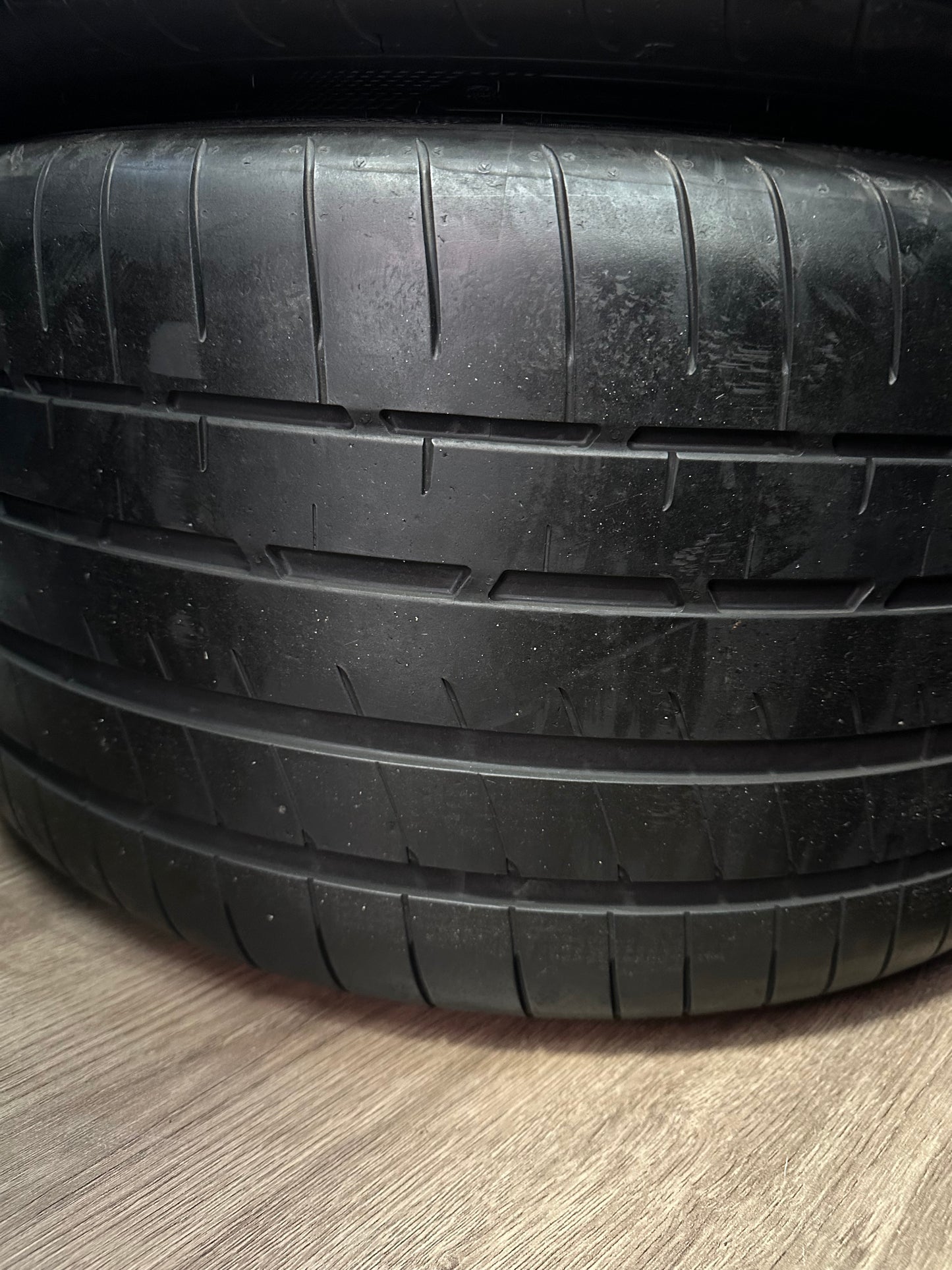 Оригинал Porsche 911 (992) Turbo Sport 4 20/21 Zoll Алуминиеви джанти Порше 911 /992/ Турбо Спорт 4  20/21 цола централен отвор летен комплект летни гуми