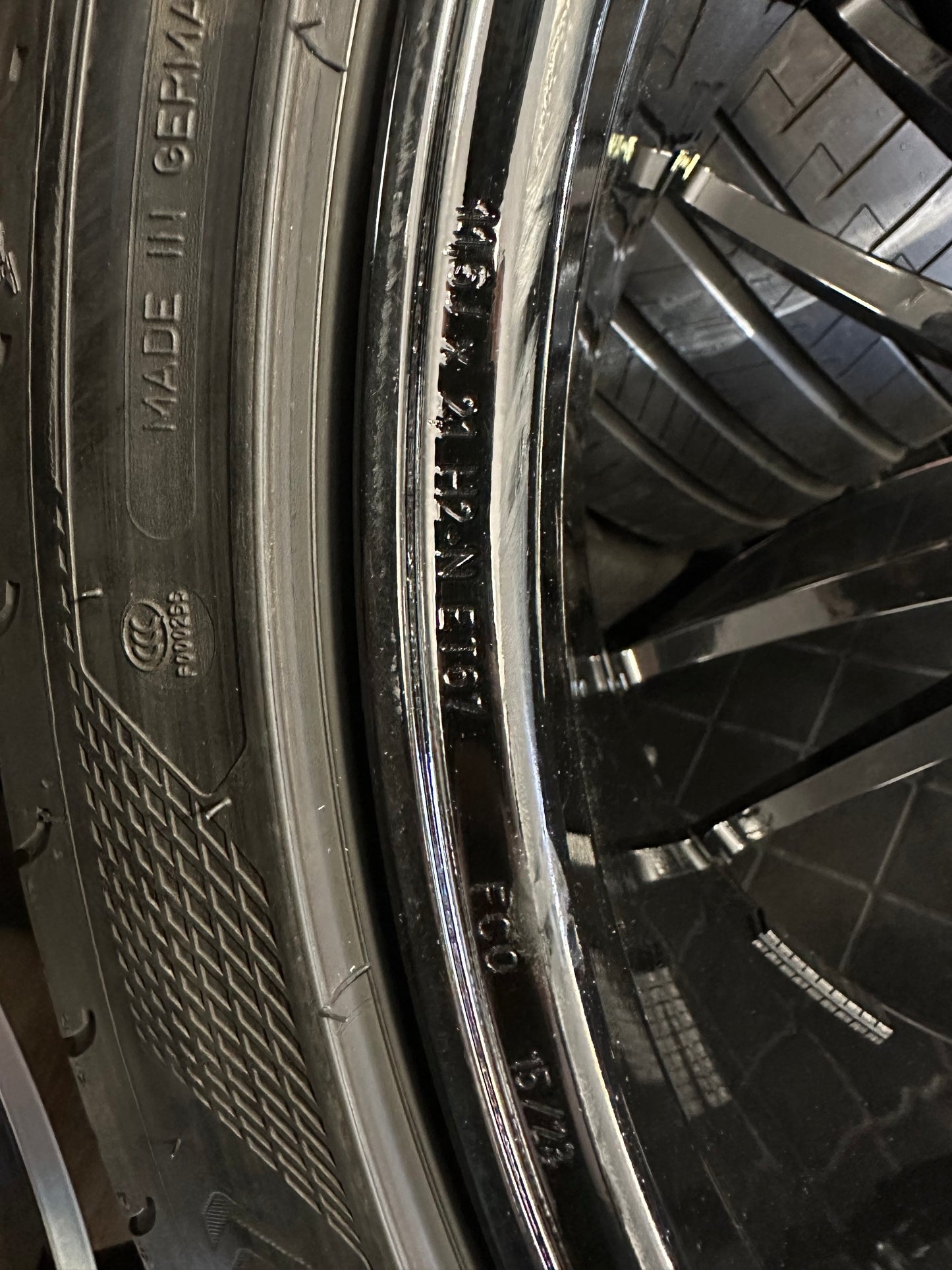 Оригинал Porsche 911 (992) Turbo Sport 4 20/21 Zoll Алуминиеви джанти Порше 911 /992/ Турбо Спорт 4  20/21 цола централен отвор летен комплект летни гуми