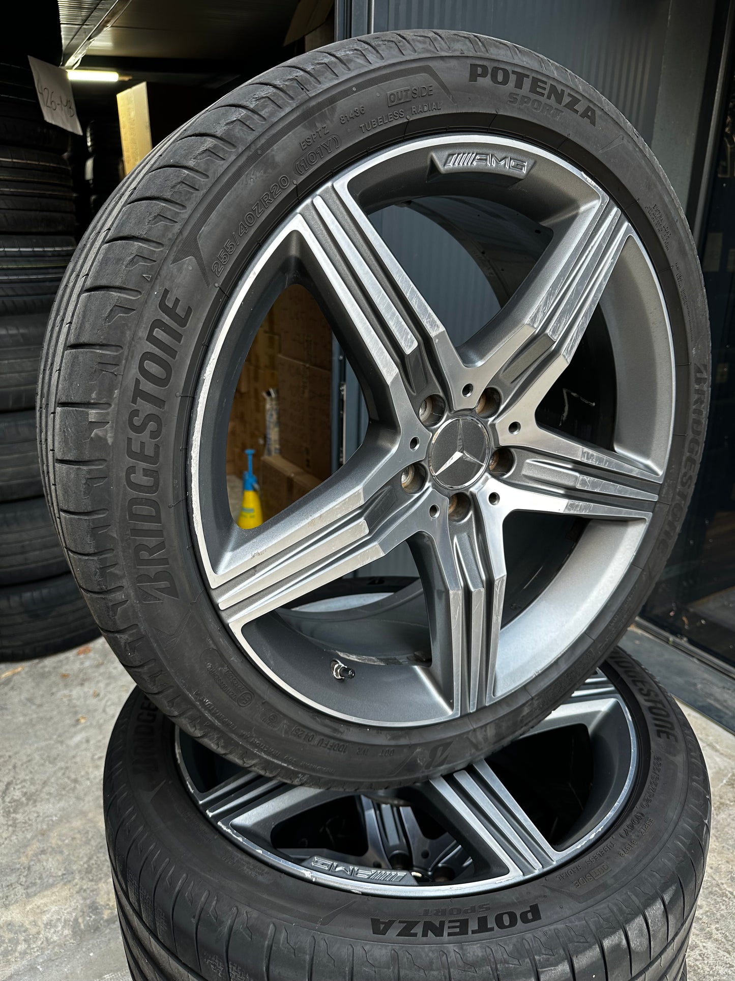 Оригинал Mercedes S Klasse S63 AMG 20 Zoll W217 W222 Мерцедес С Класа С63 АМГ W222 W217 20 цола AMG джанти летен комплект летни гуми