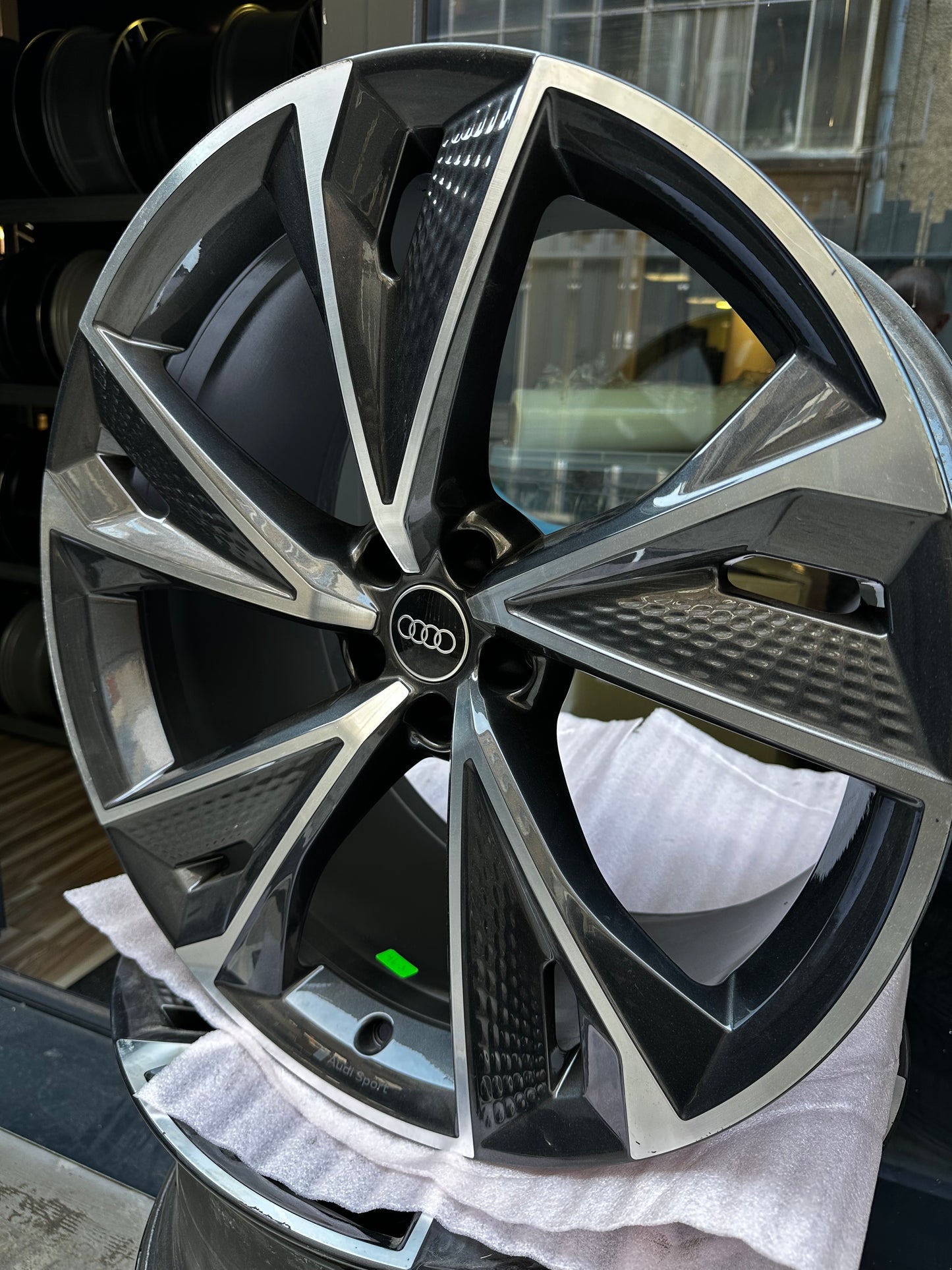 Оригинални Audi RS6 RS7 4K Q8 SQ8 RSQ8 4M8 22 Zoll Audi RS6 RS7 Алуминиеви джанти 22 цола 4K0601025BB