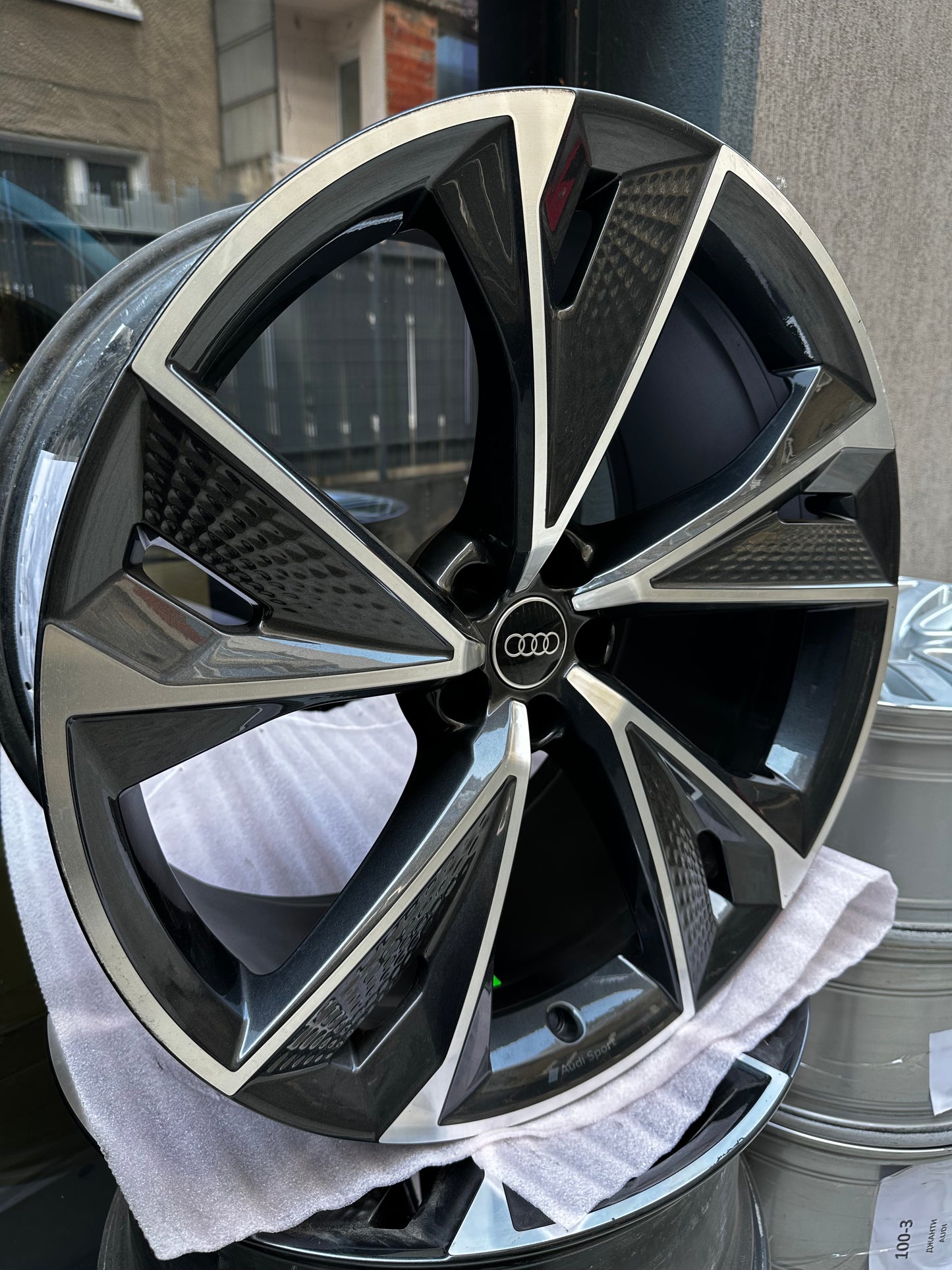 Оригинални Audi RS6 RS7 4K Q8 SQ8 RSQ8 4M8 22 Zoll Audi RS6 RS7 Алуминиеви джанти 22 цола 4K0601025BB